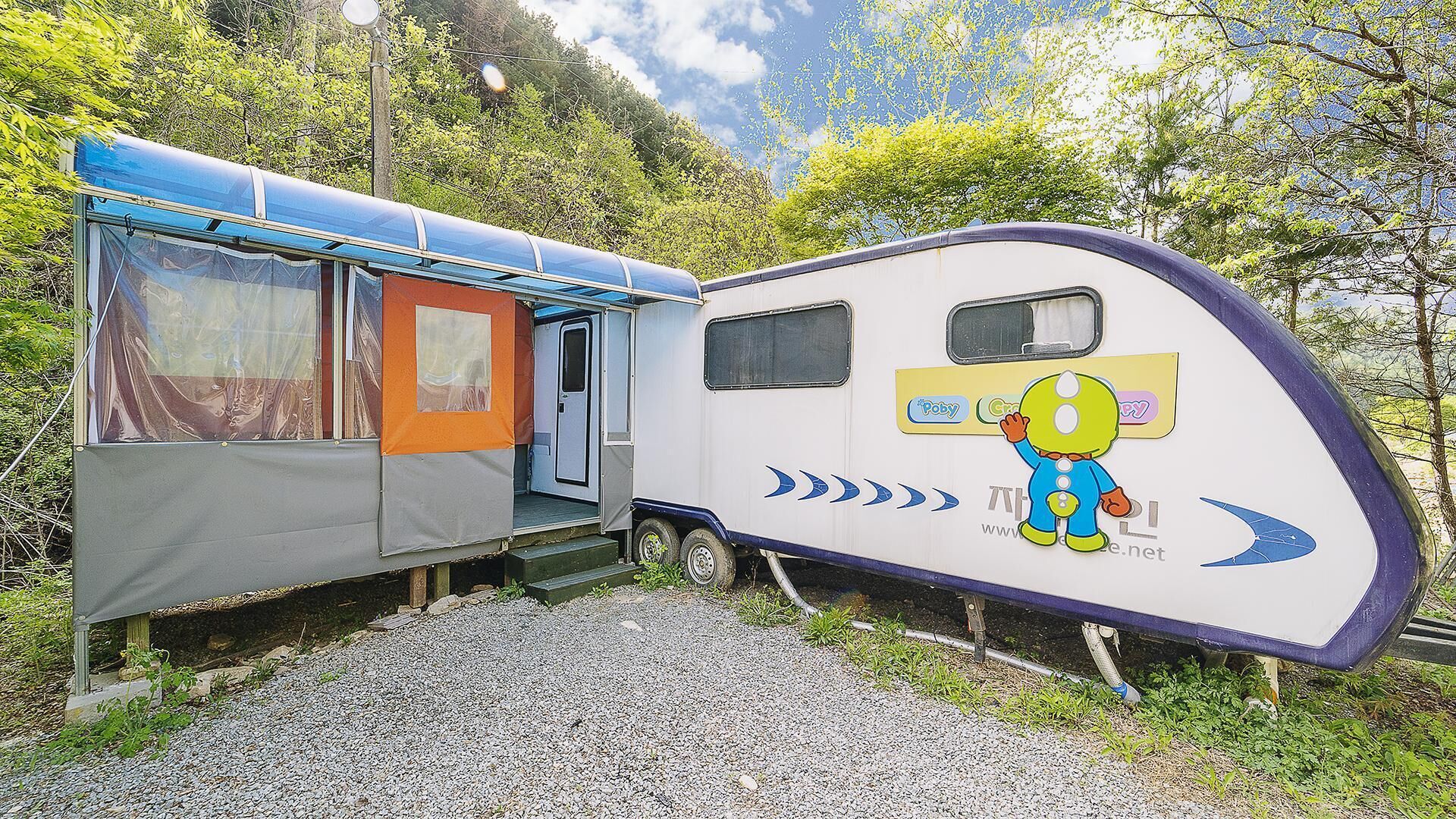 Chuncheon Jayooinui Spacaravan