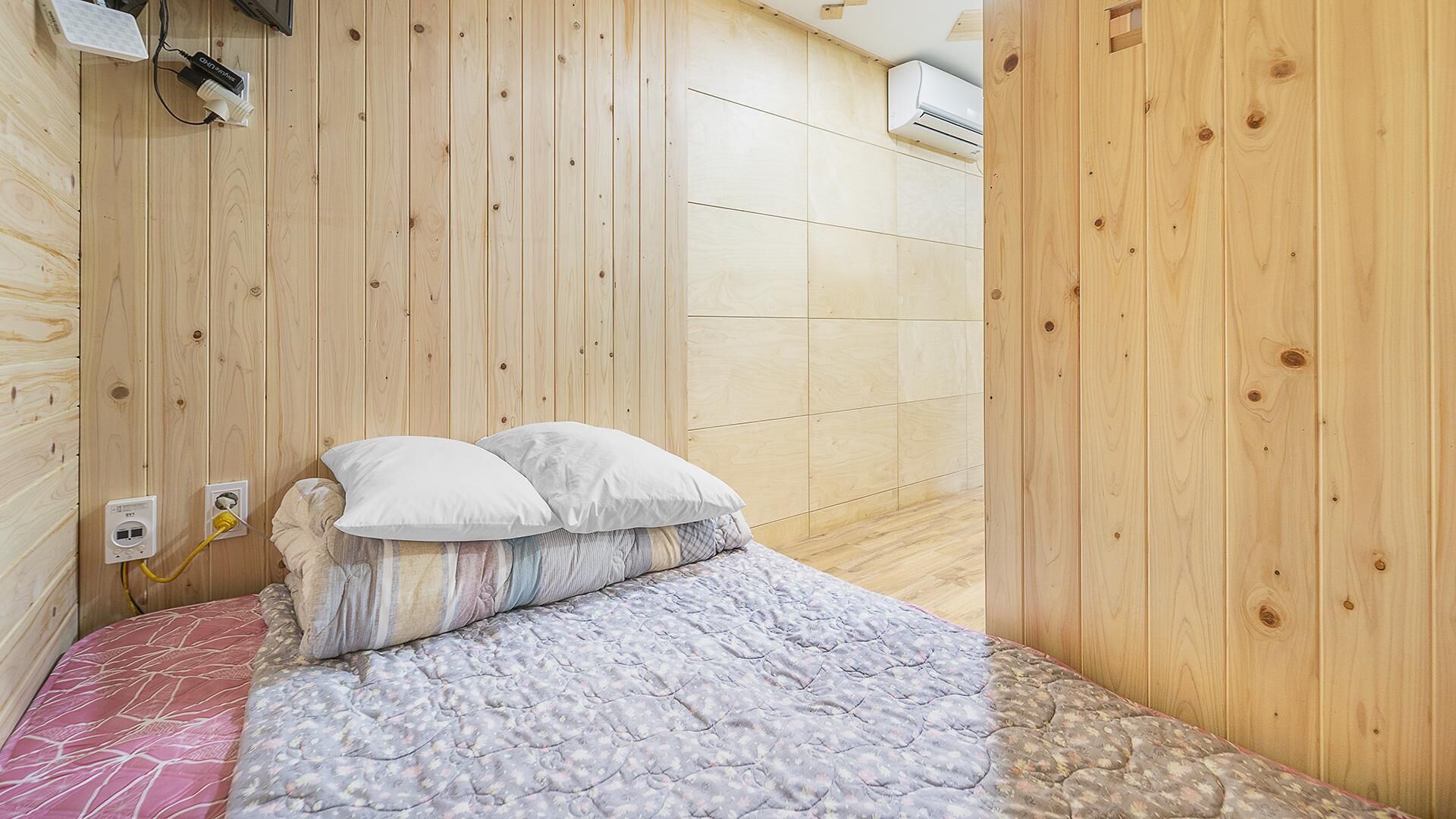 Chuncheon Jayooinui Spacaravan