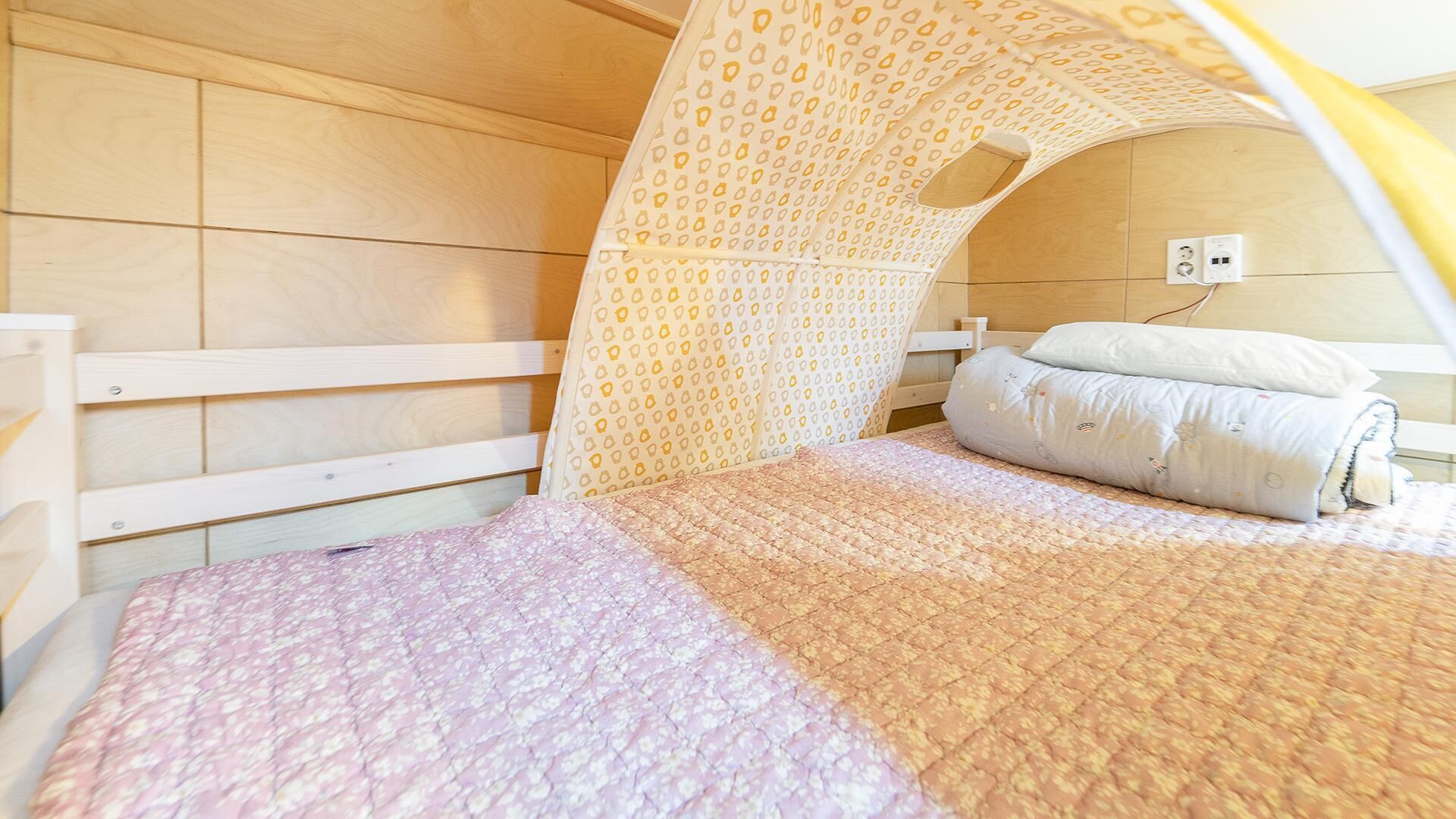 Chuncheon Jayooinui Spacaravan