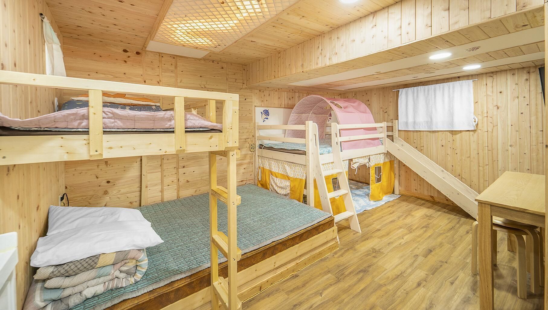 Chuncheon Jayooinui Spacaravan