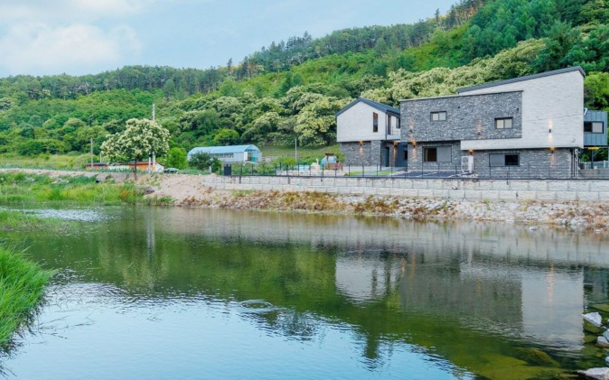 Chuncheon Sampogil Pool Villa