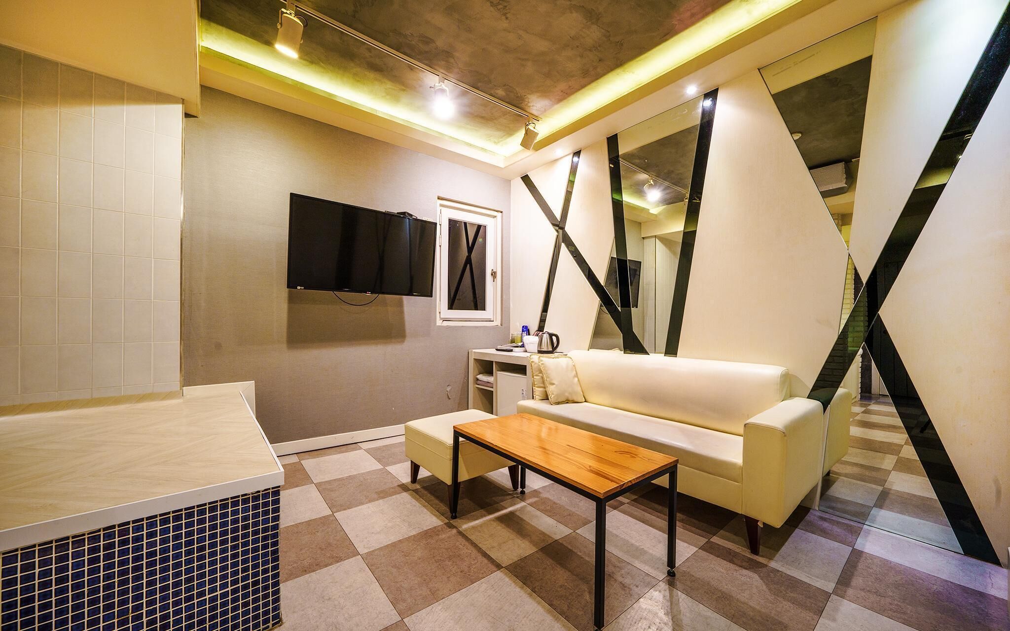 Daegu Daemyeongdong 9H