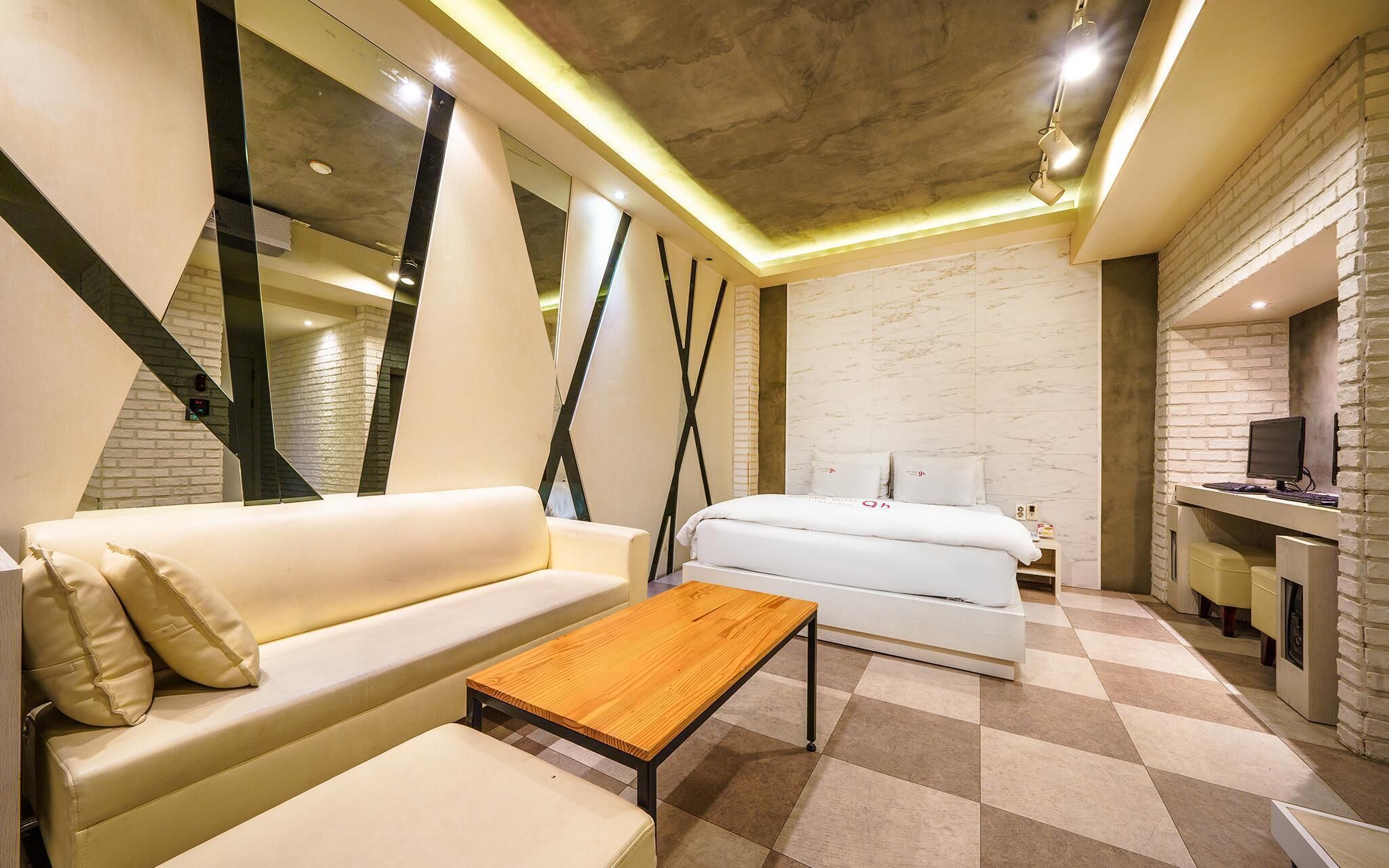 Daegu Daemyeongdong 9H