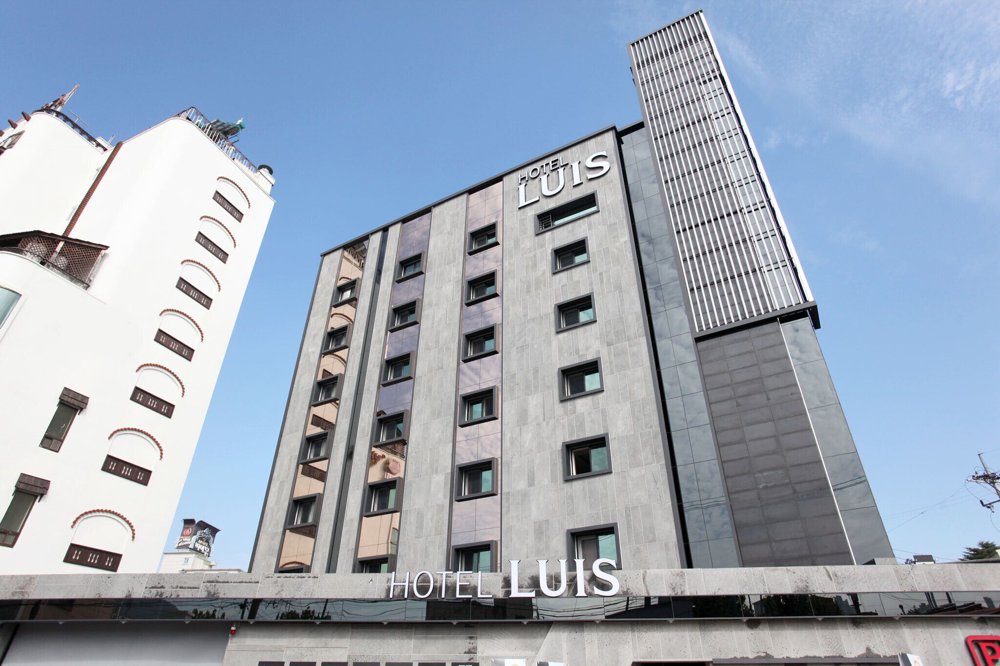 Daejeon Munchang Luis