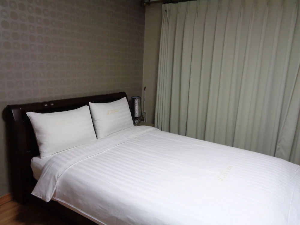 Lamia Residence Hotel