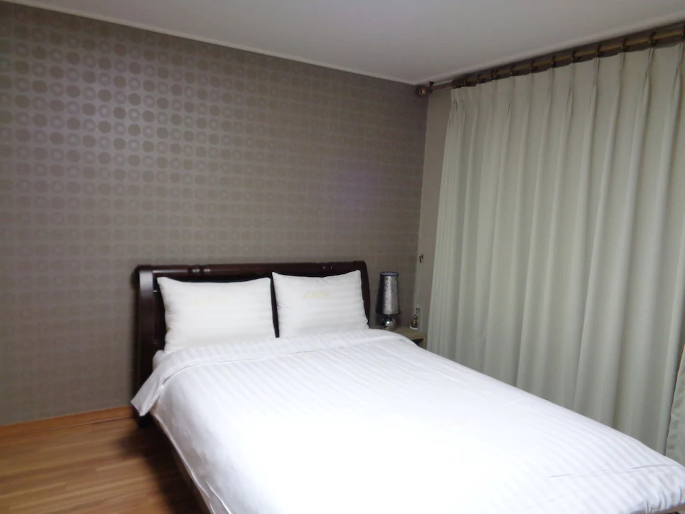 Lamia Residence Hotel