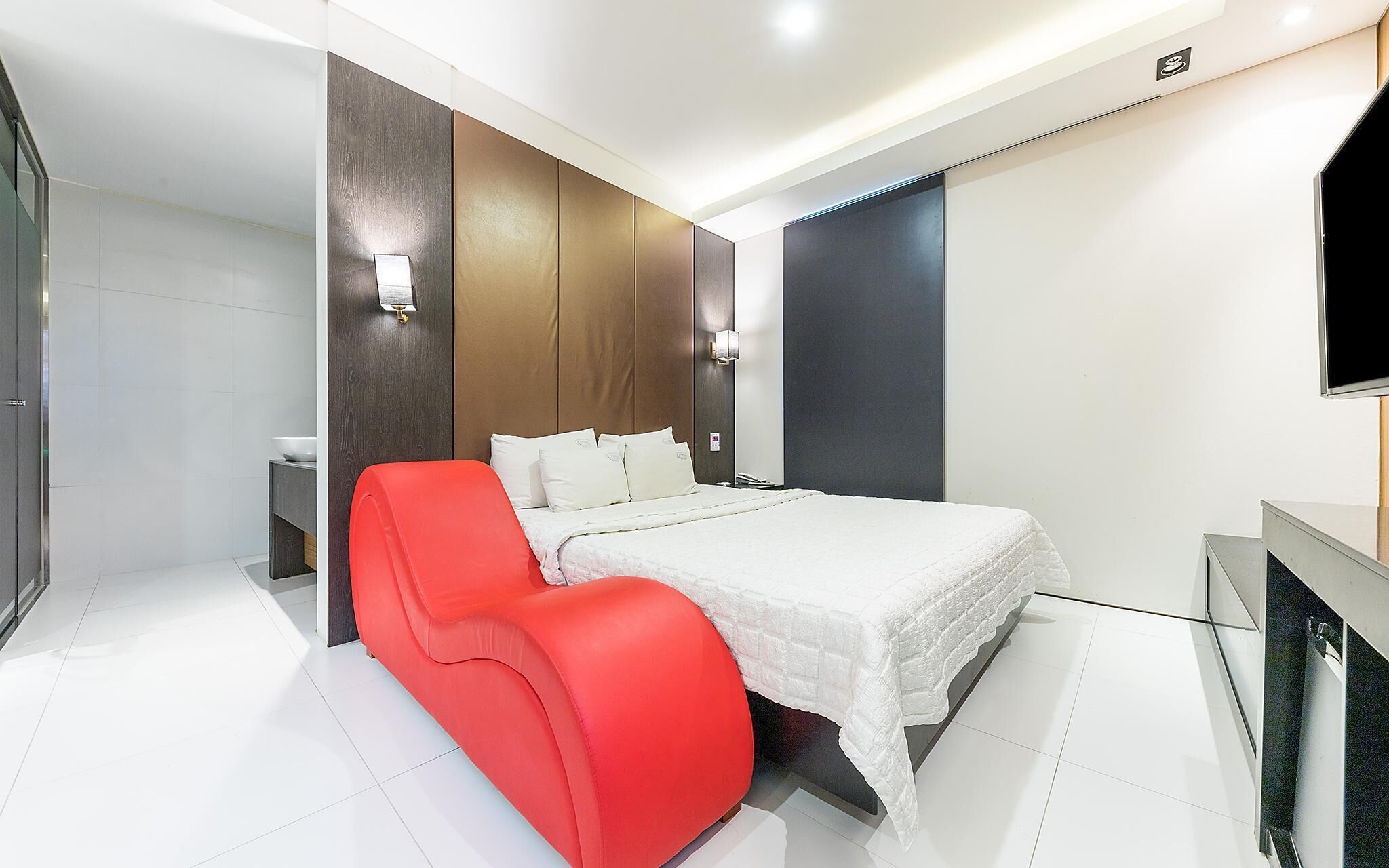 Gimhae Eobangdong Arietty Hotel A