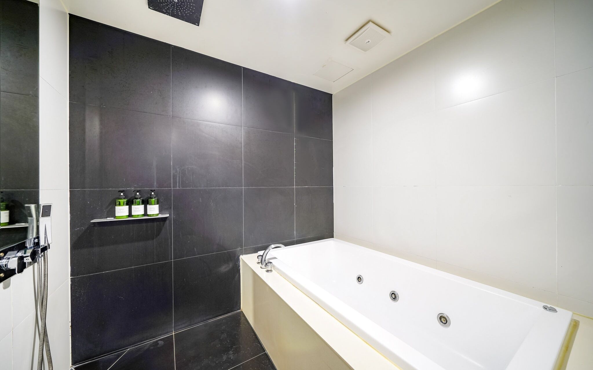 Gimhae Eobangdong Arietty Hotel A