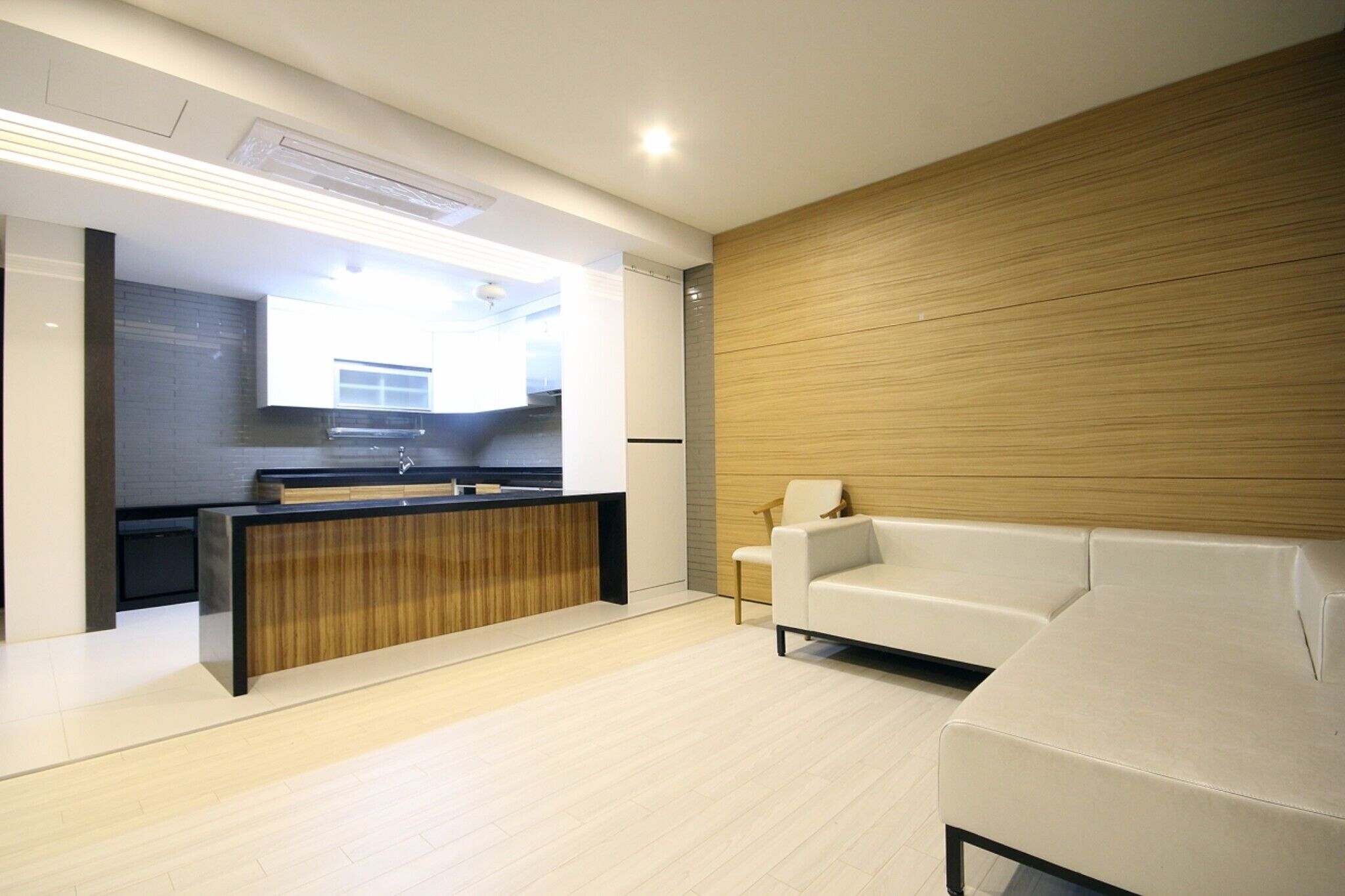 Gimhae Eobangdong Arietty Hotel A
