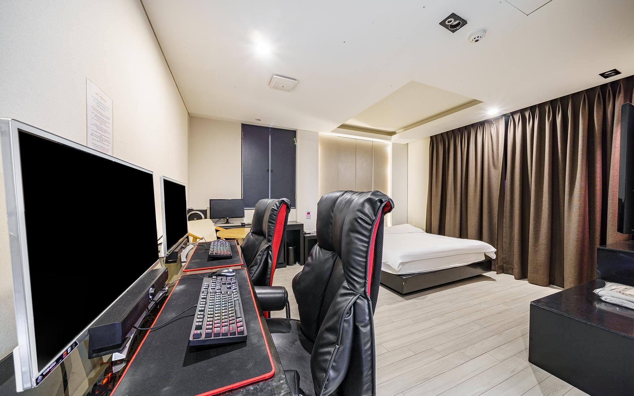 Gimhae Eobangdong Arietty Hotel A