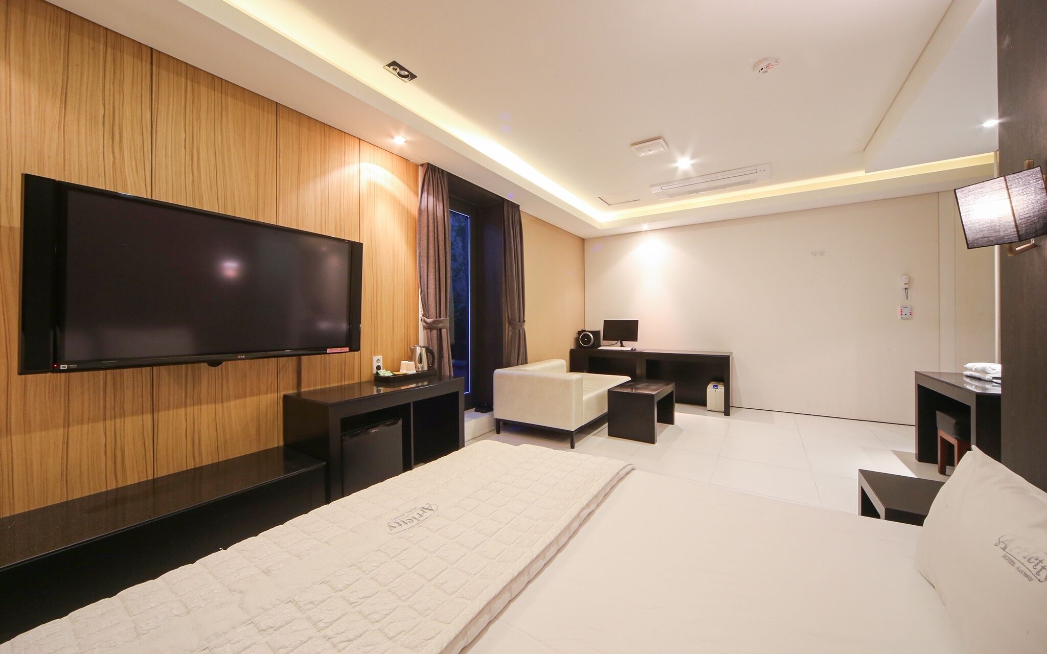 Gimhae Eobangdong Arietty Hotel A