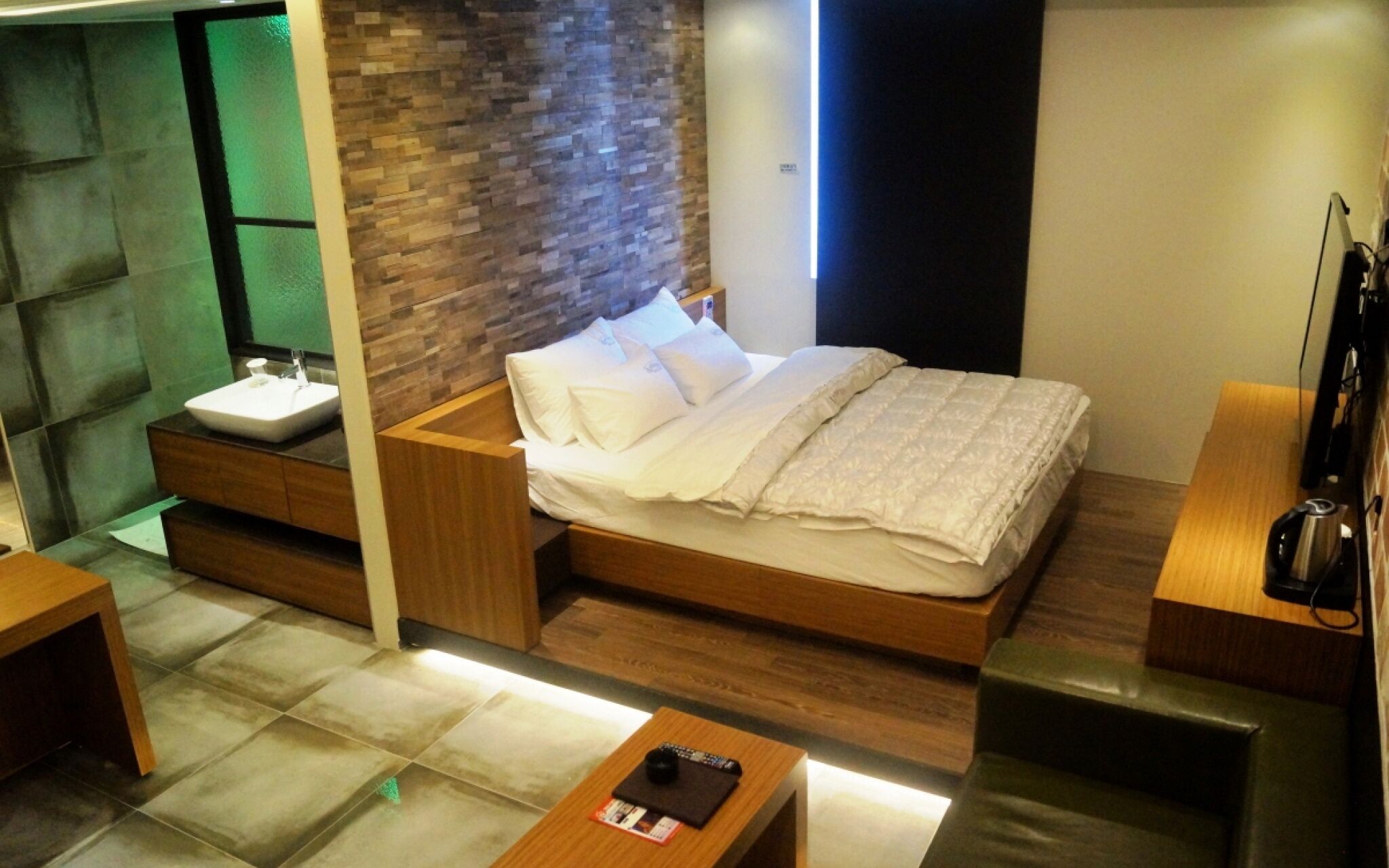 Gimhae Eobangdong Arietty Hotel A