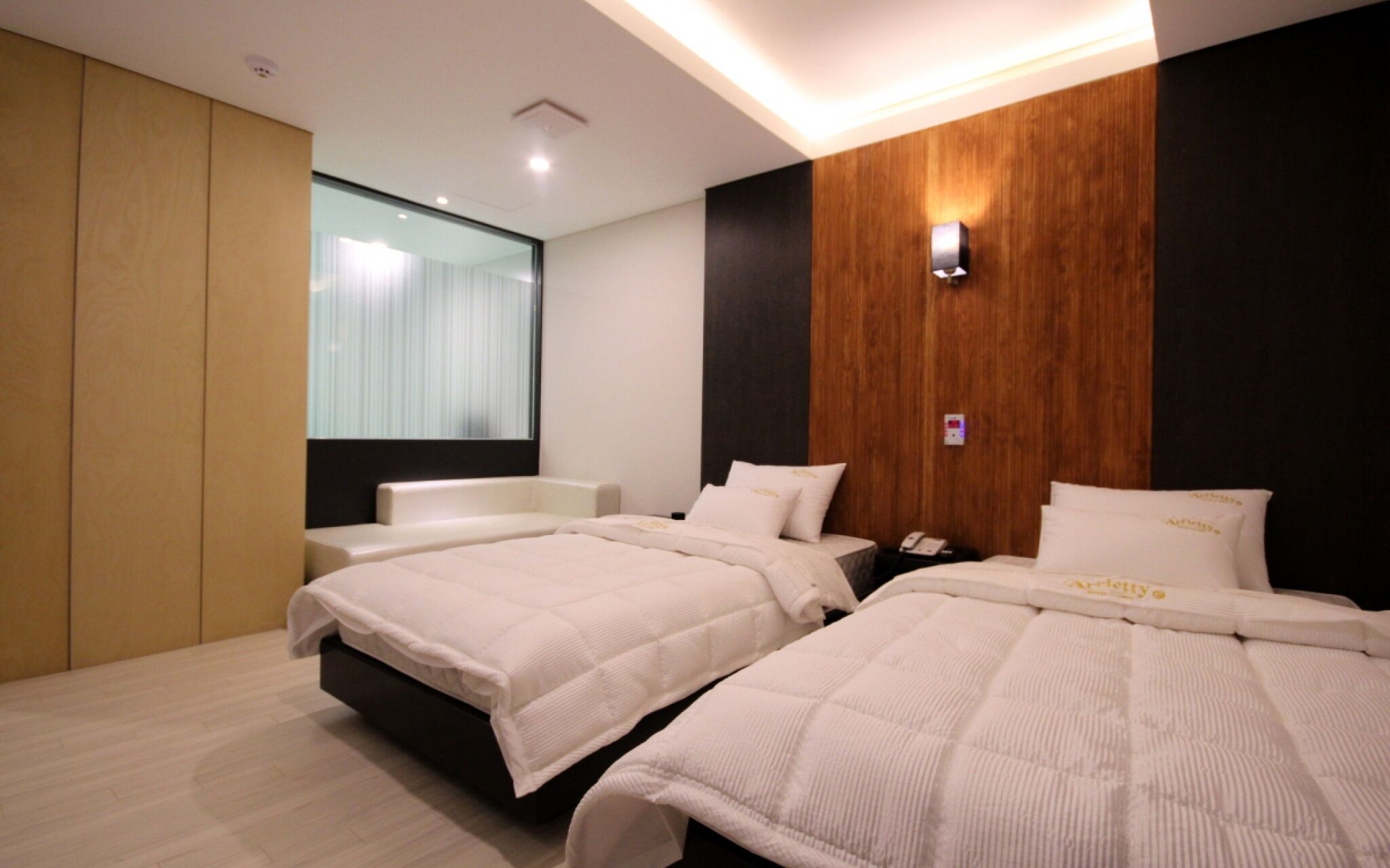 Gimhae Eobangdong Arietty Hotel A