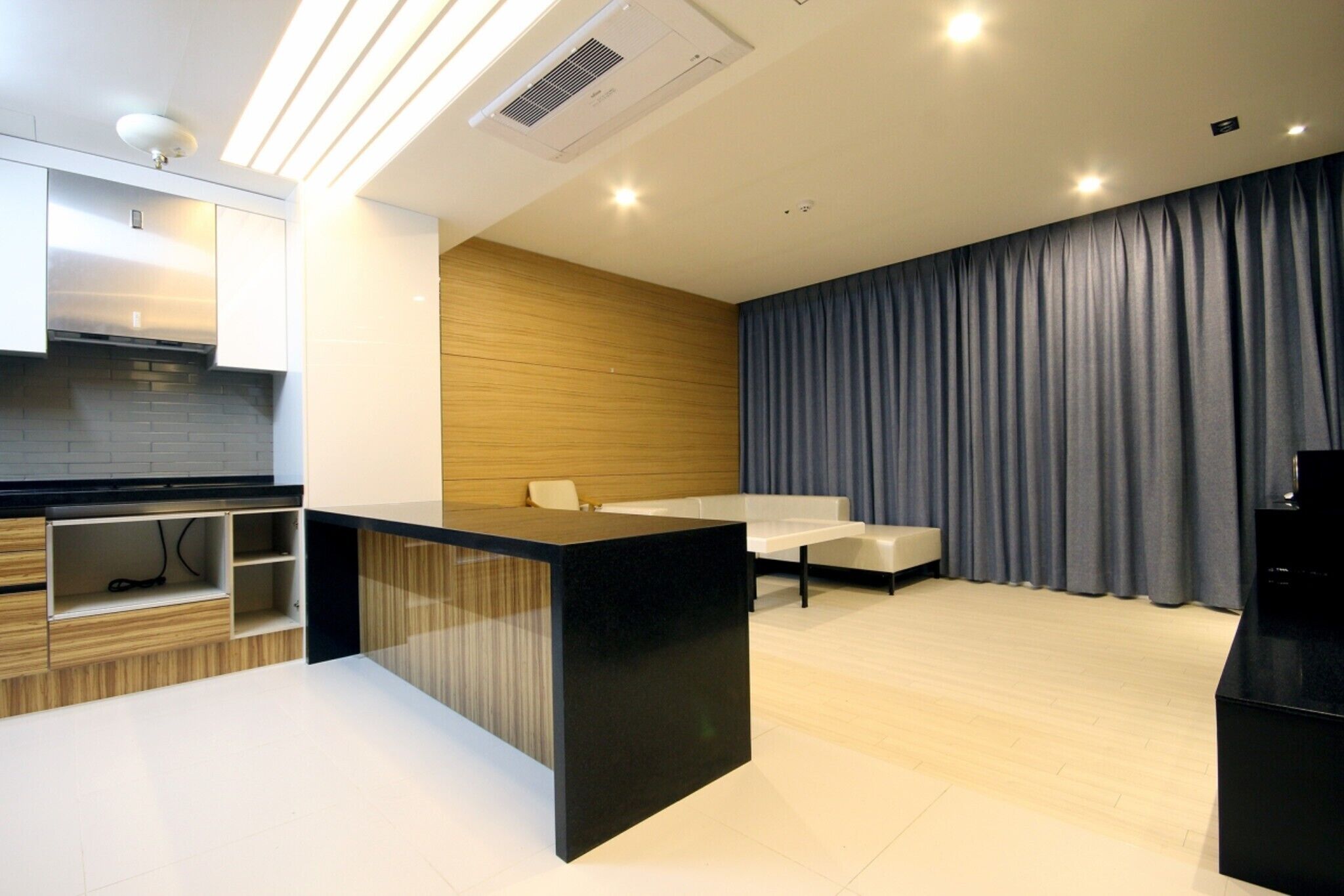 Gimhae Eobangdong Arietty Hotel A