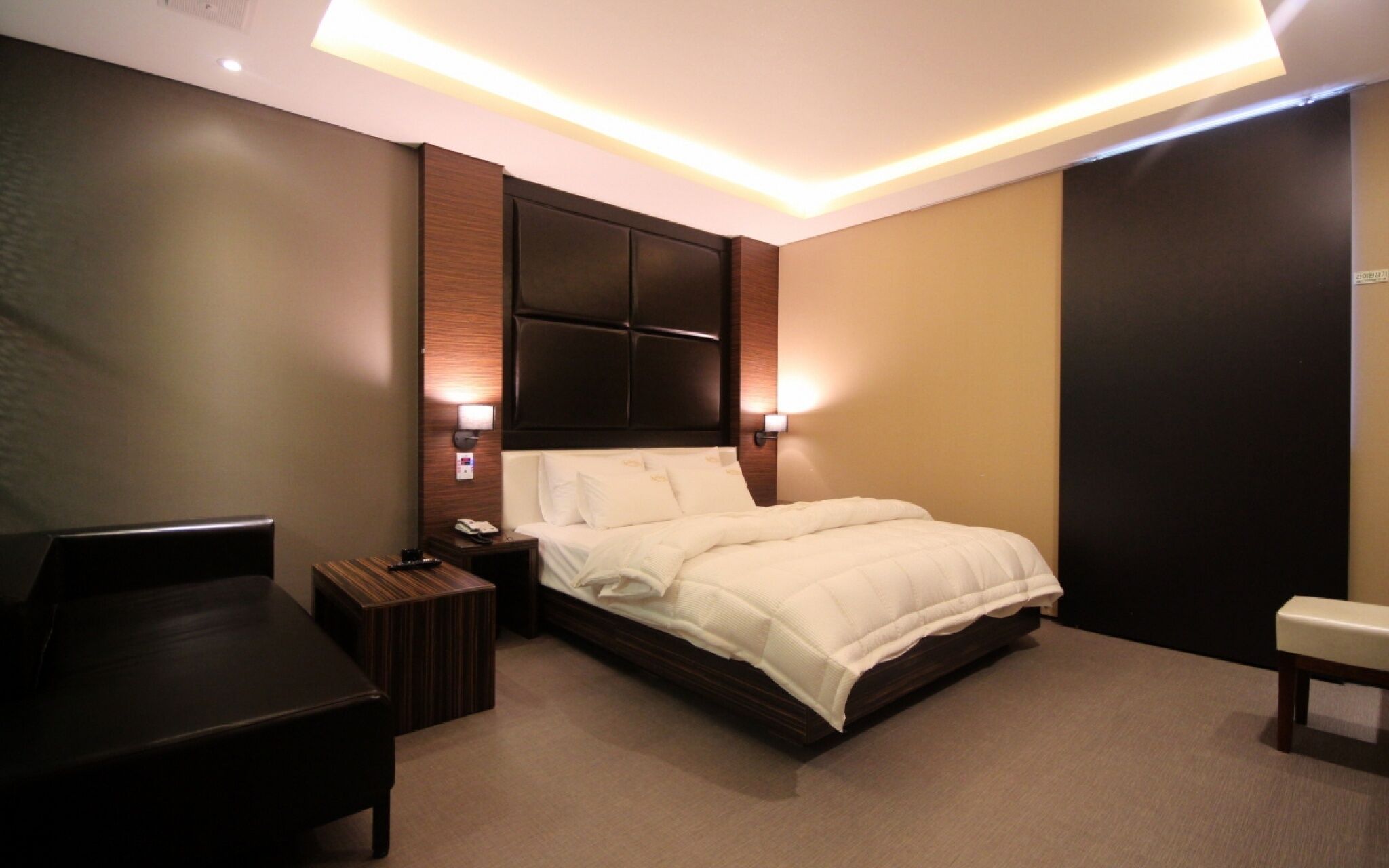 Gimhae Eobangdong Arietty Hotel A