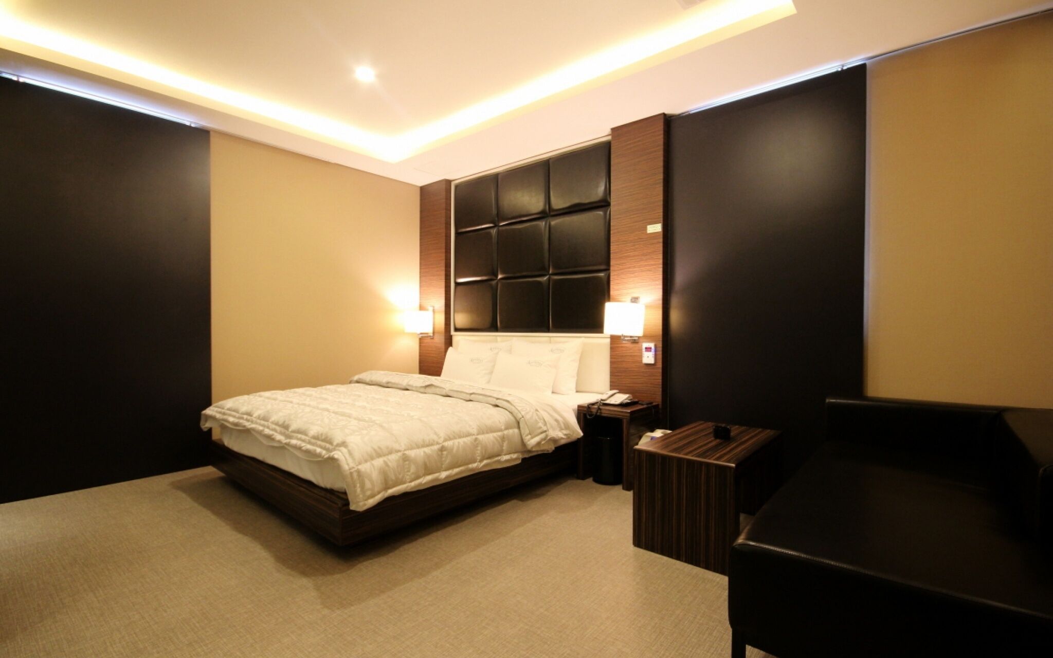 Gimhae Eobangdong Arietty Hotel A