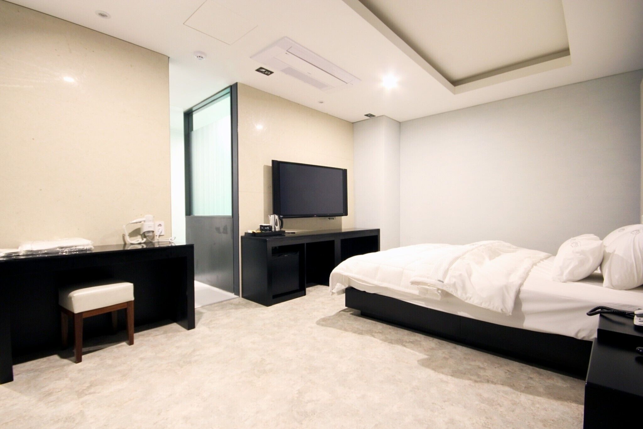 Gimhae Eobangdong Arietty Hotel A