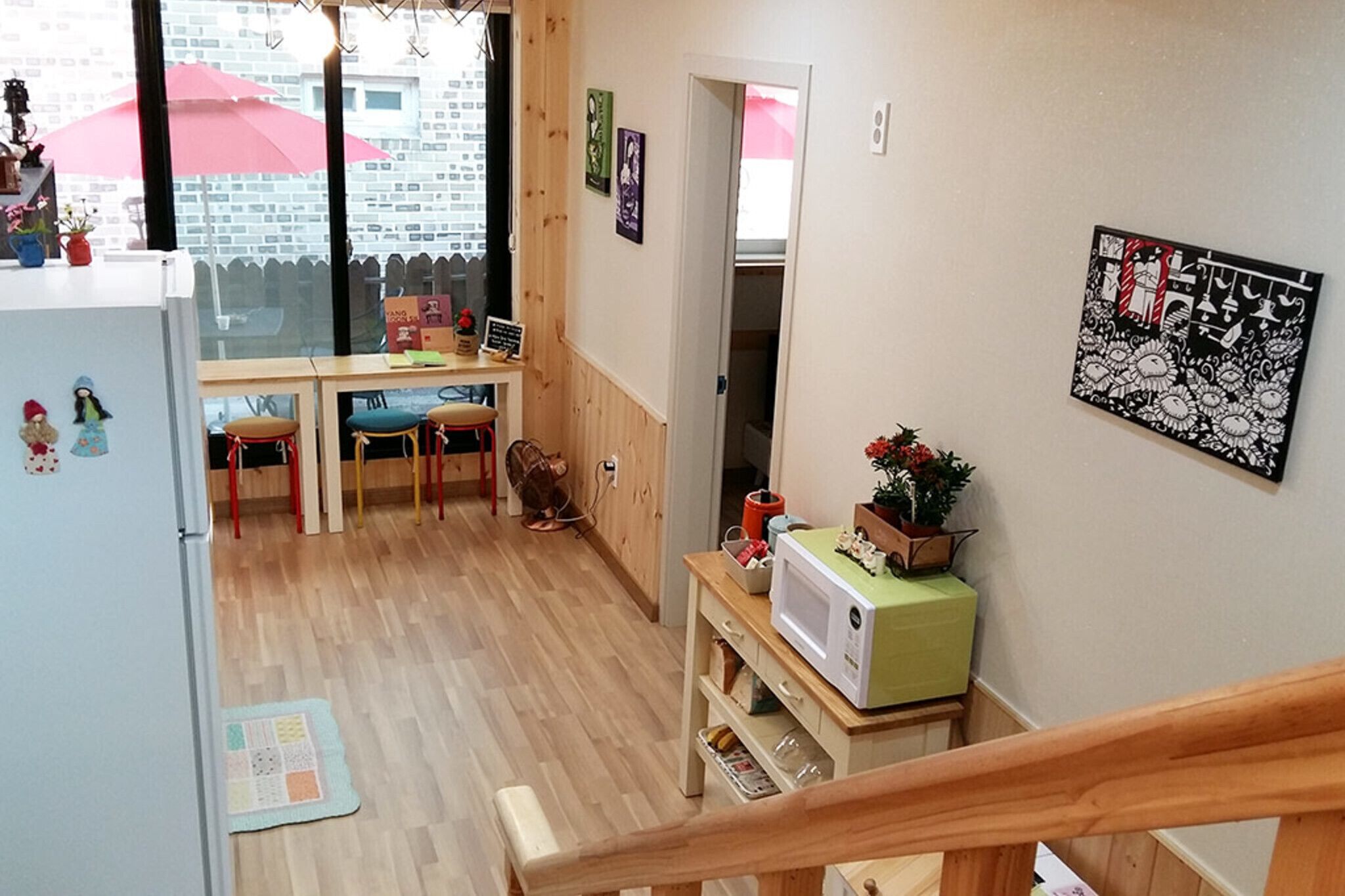 Jeonju Poet & Zzamong Guesthouse