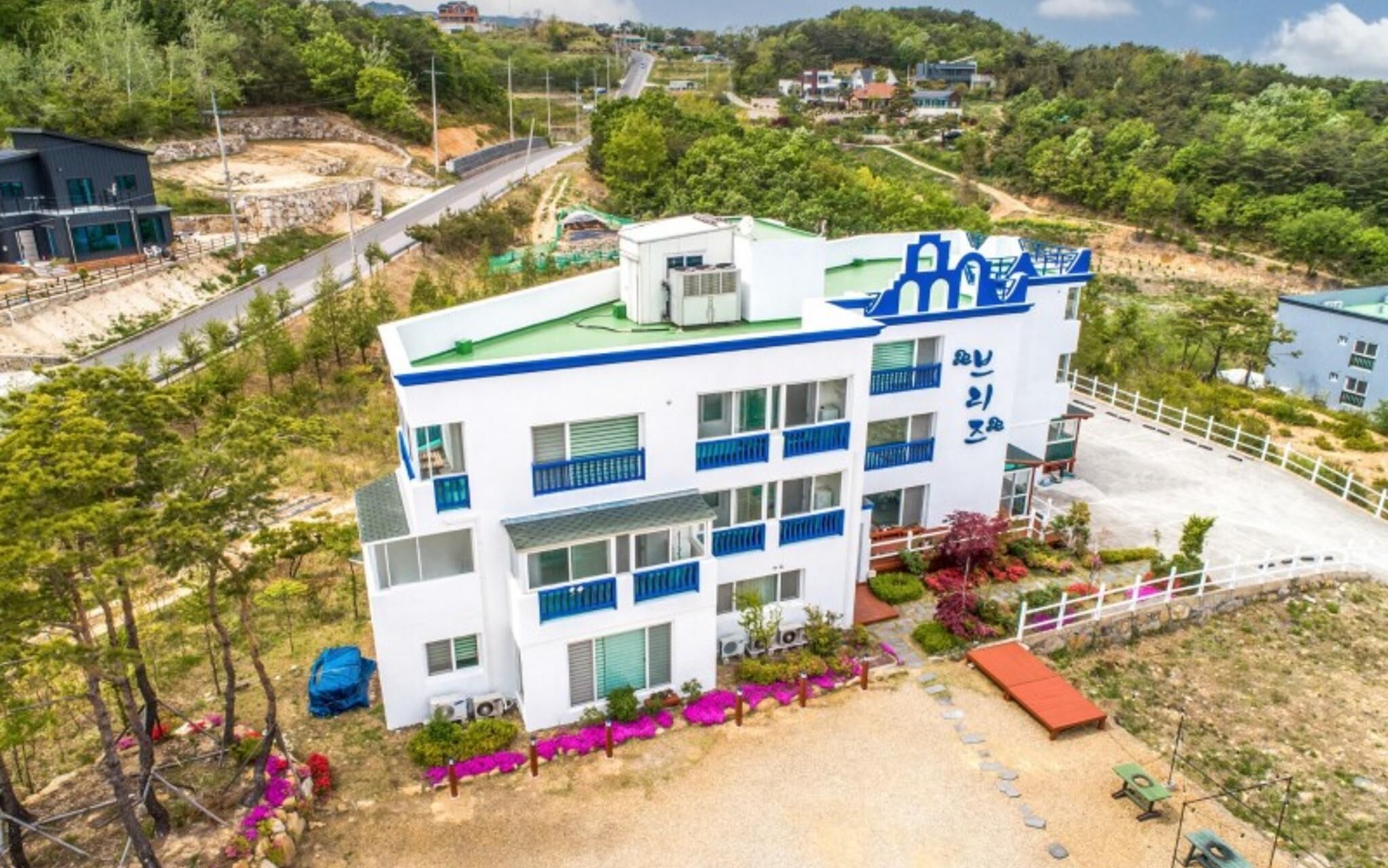 Gyeongju Breeze Pension