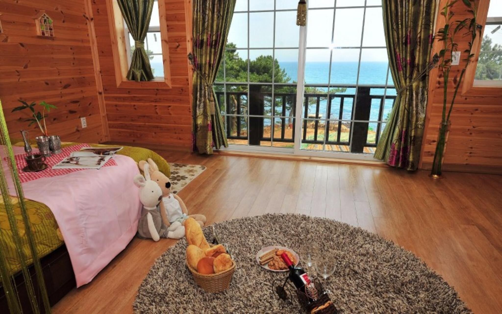 Gyeongju Ocean Tour Pension