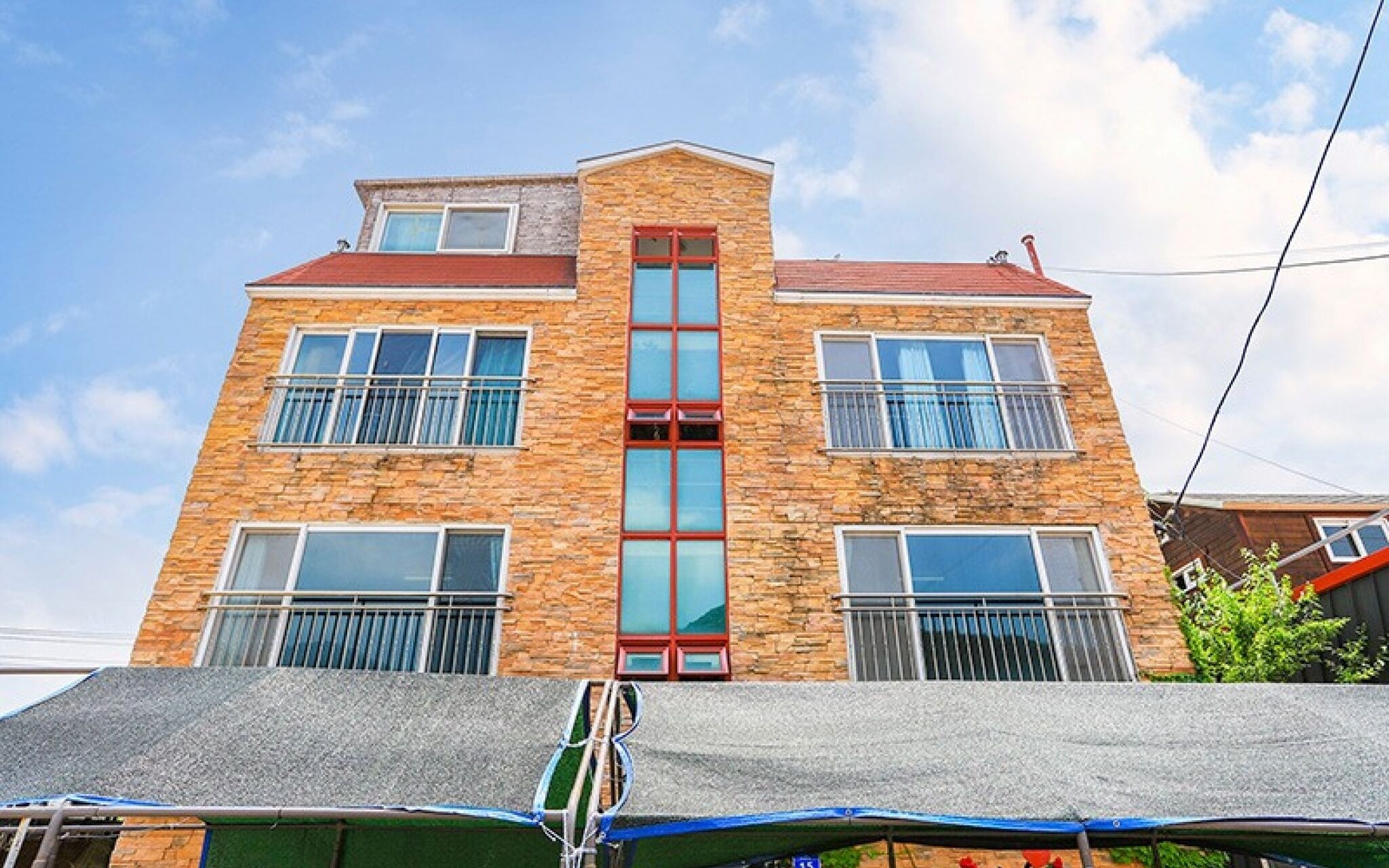 Muju Mulangae Pension