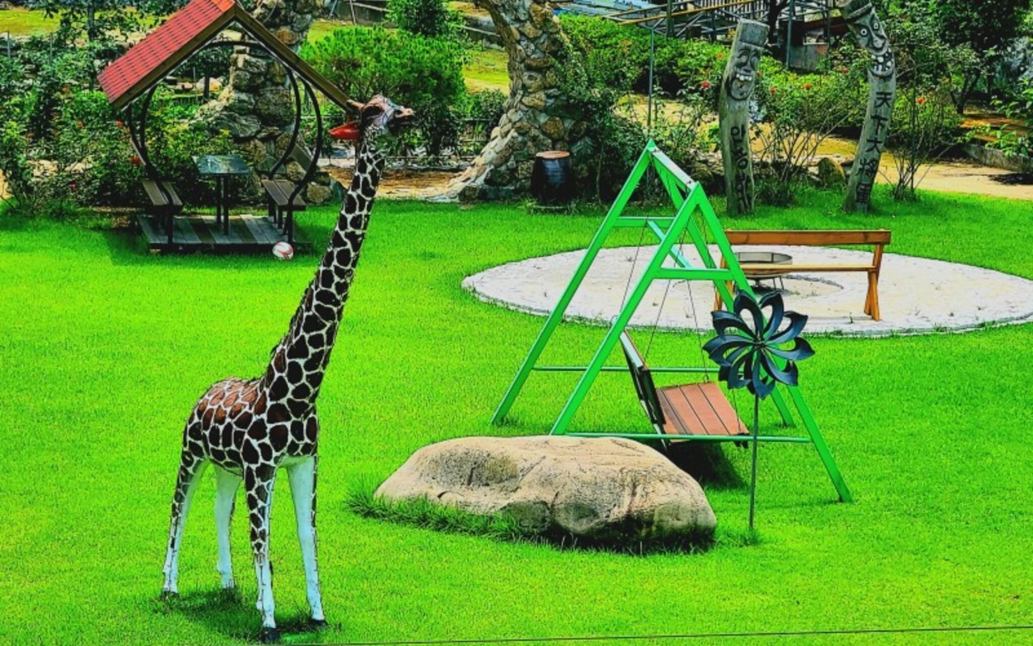Muju Windmills and Streams Pension