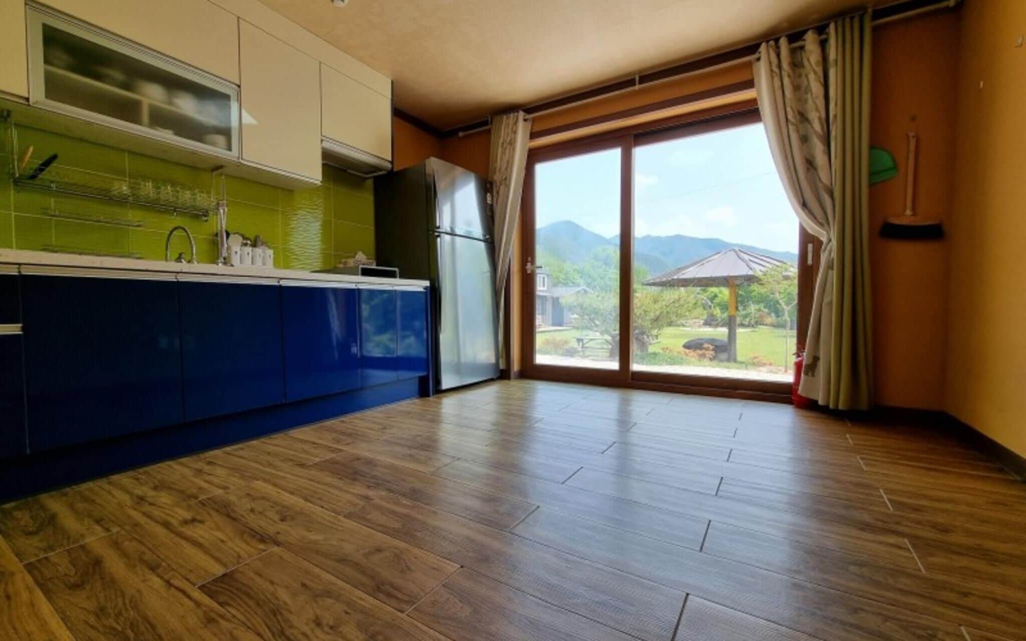 Muju Windmills and Streams Pension
