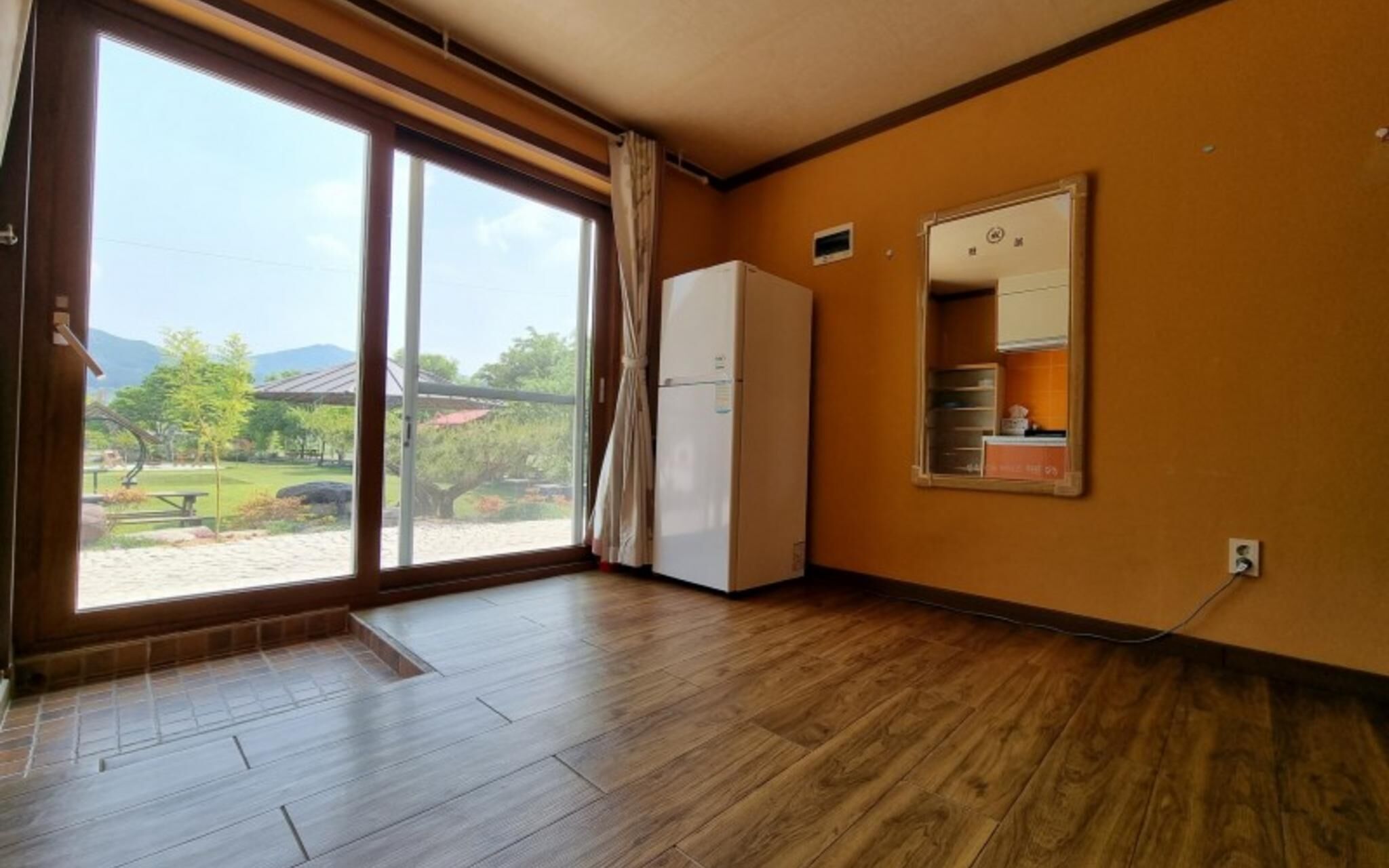 Muju Windmills and Streams Pension