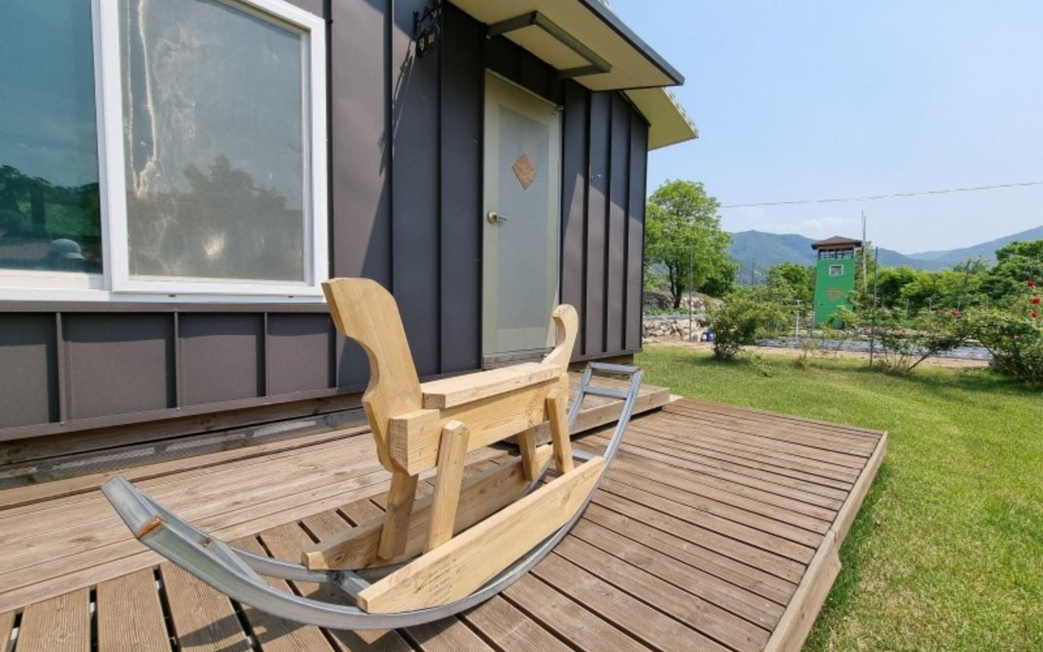 Muju Windmills and Streams Pension