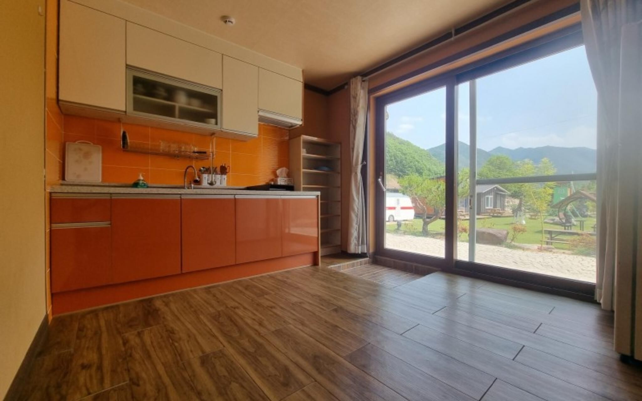 Muju Windmills and Streams Pension