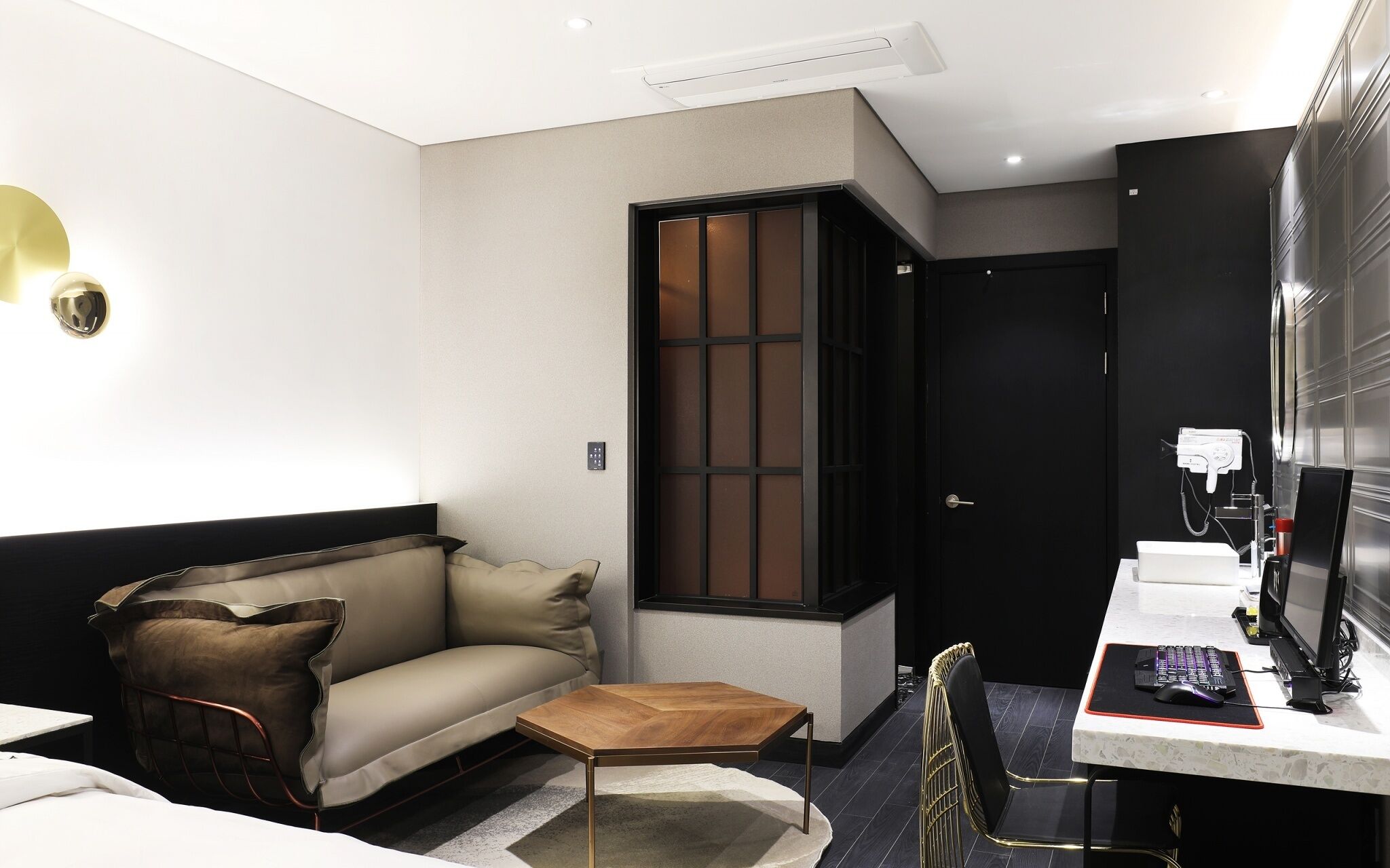 Mari Hotel