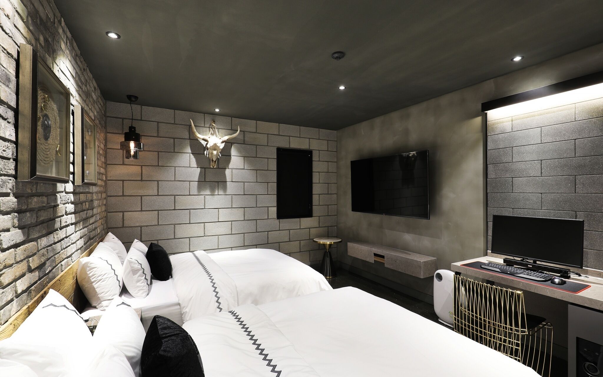 Mari Hotel