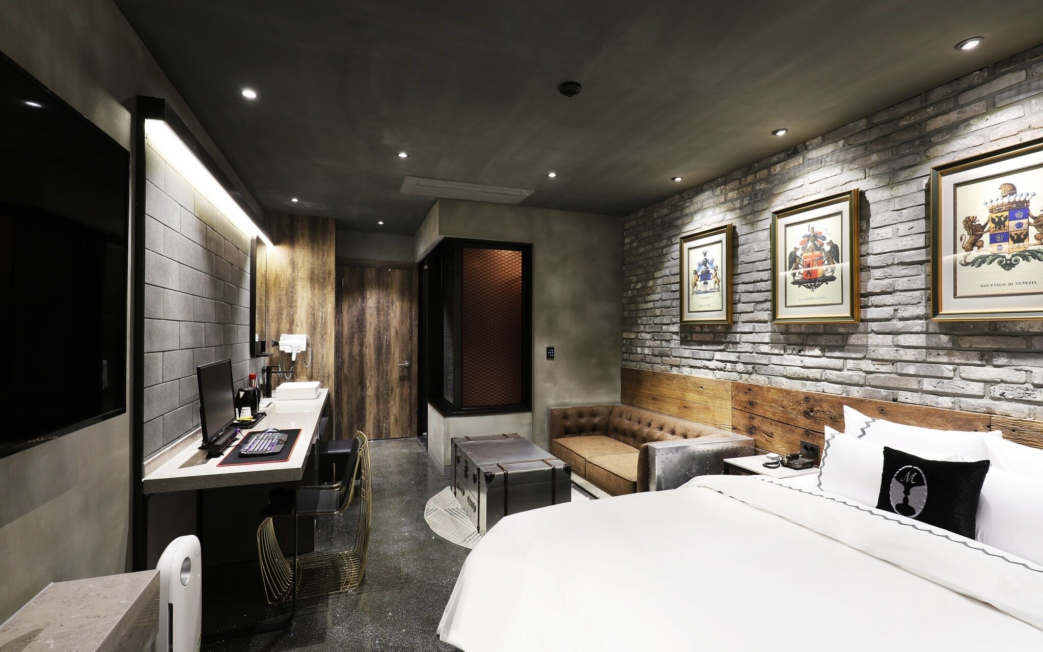 Mari Hotel