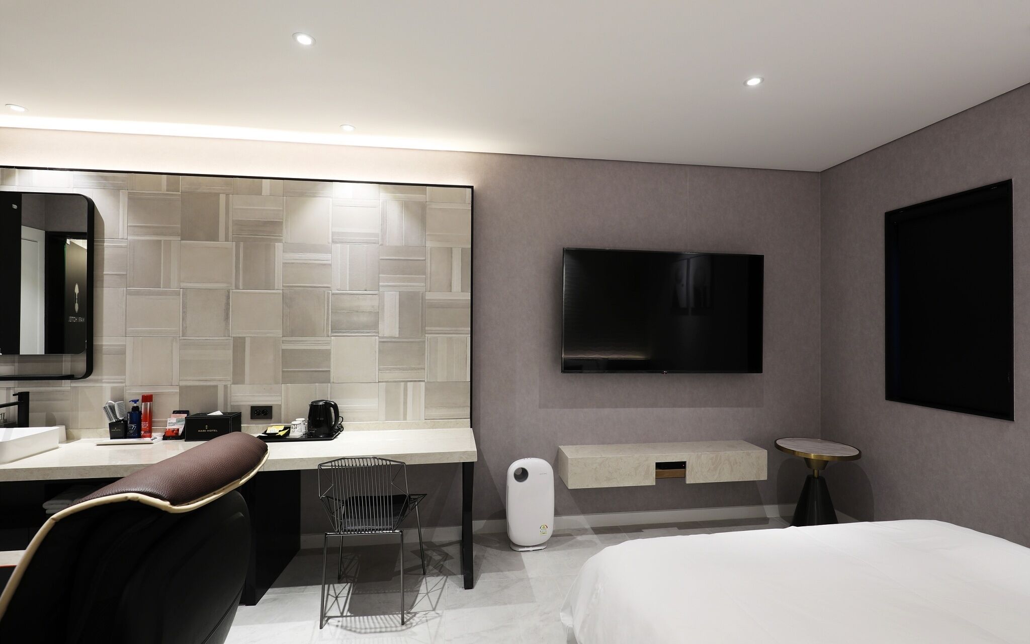 Mari Hotel
