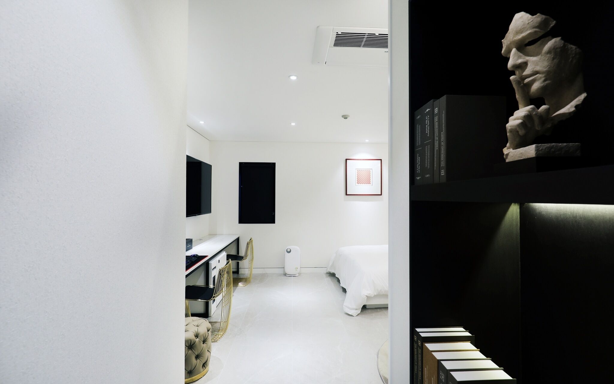Mari Hotel