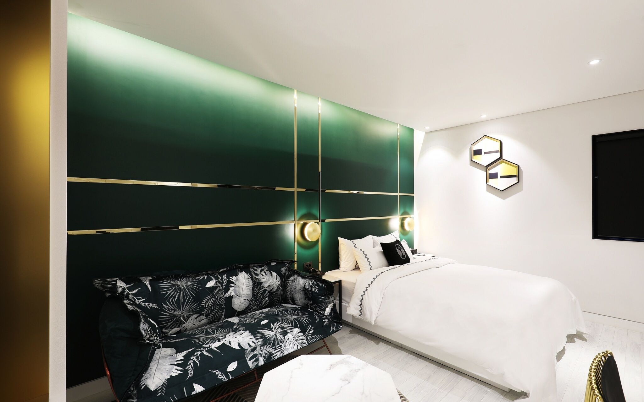 Mari Hotel