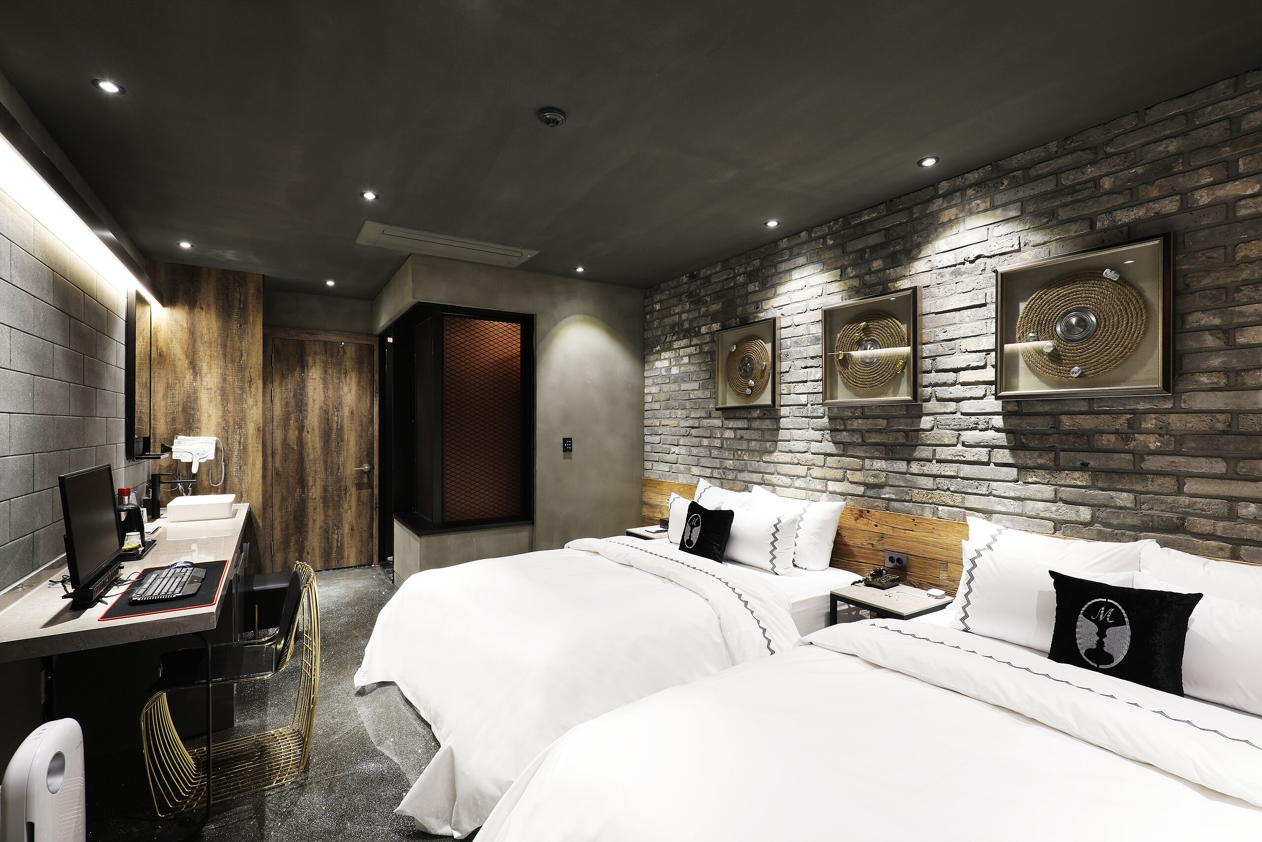 Mari Hotel