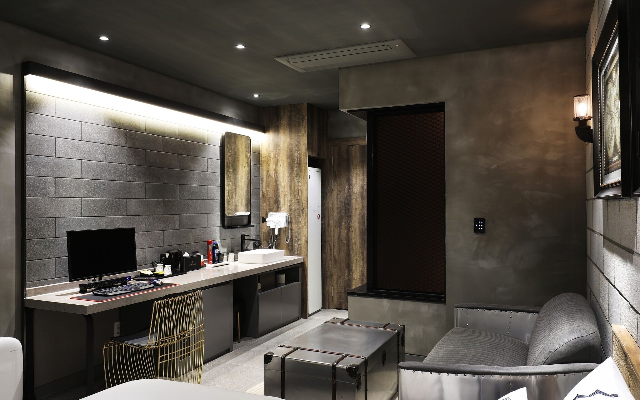 Mari Hotel