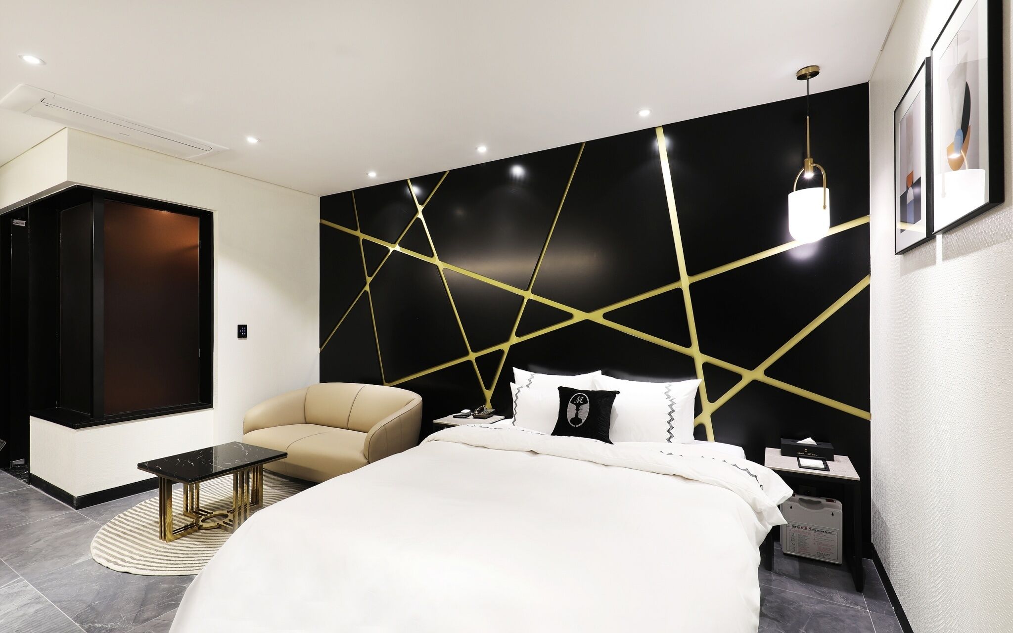 Mari Hotel