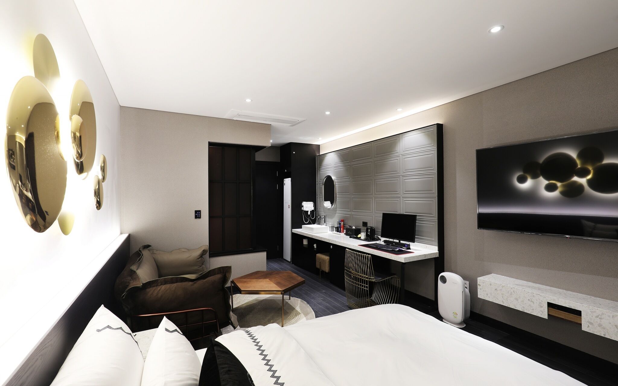 Mari Hotel