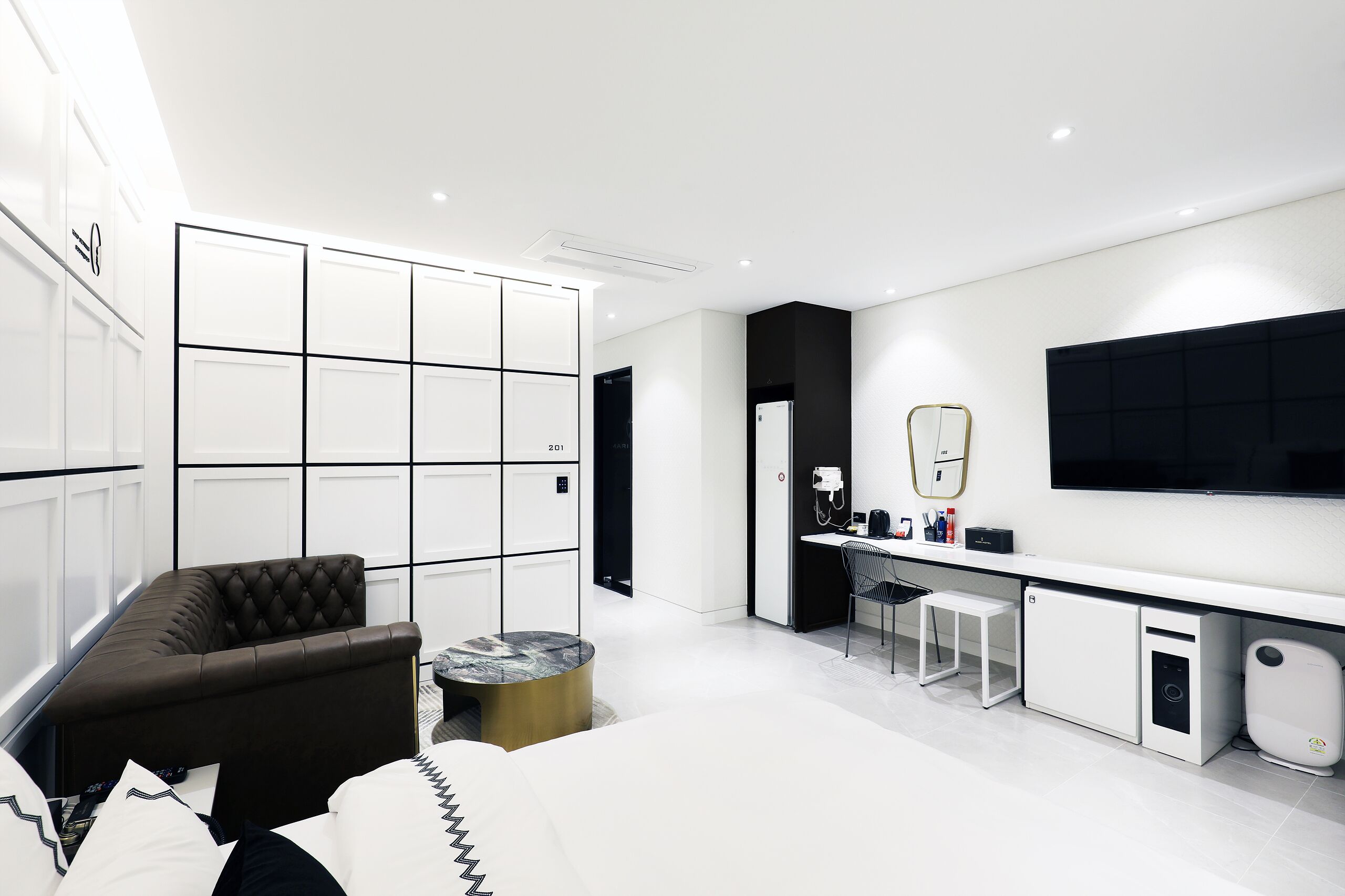 Mari Hotel