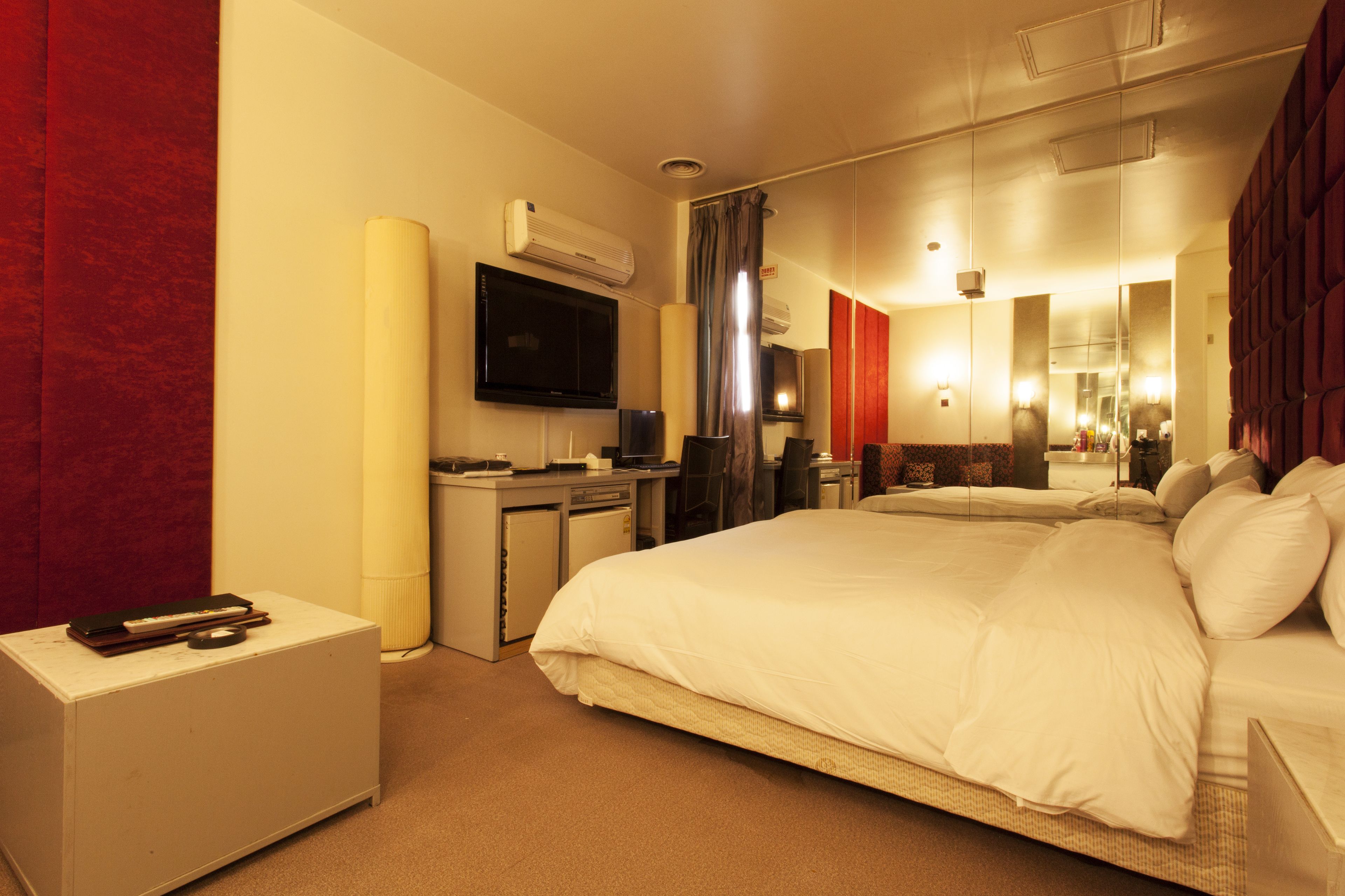 Mari Hotel
