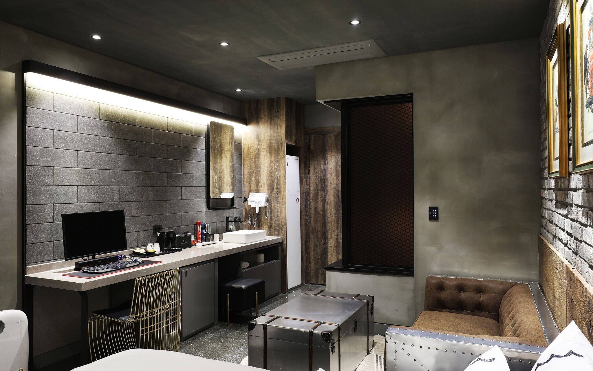 Mari Hotel