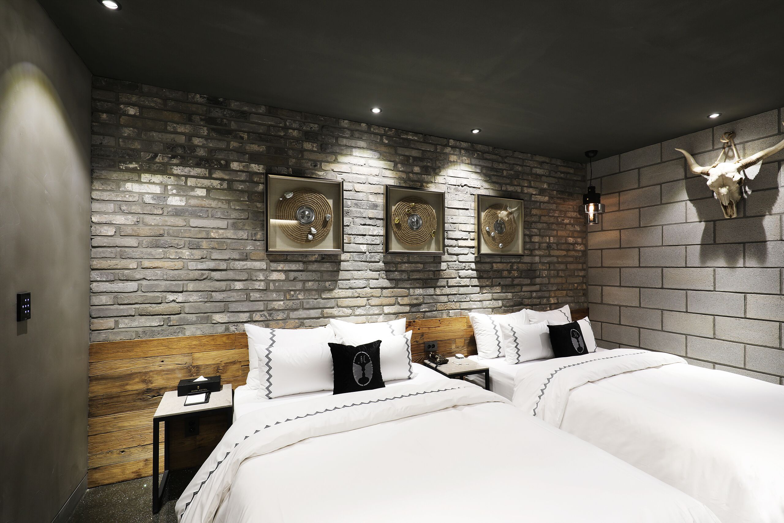 Mari Hotel