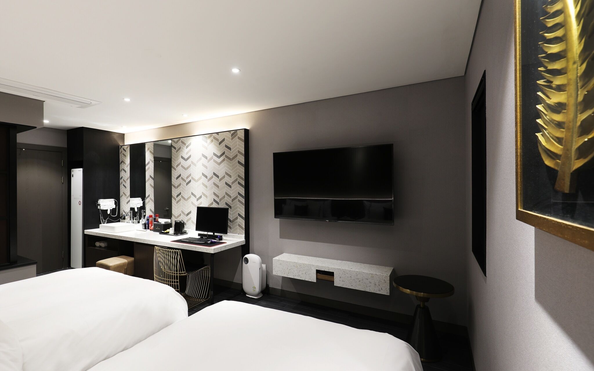 Mari Hotel