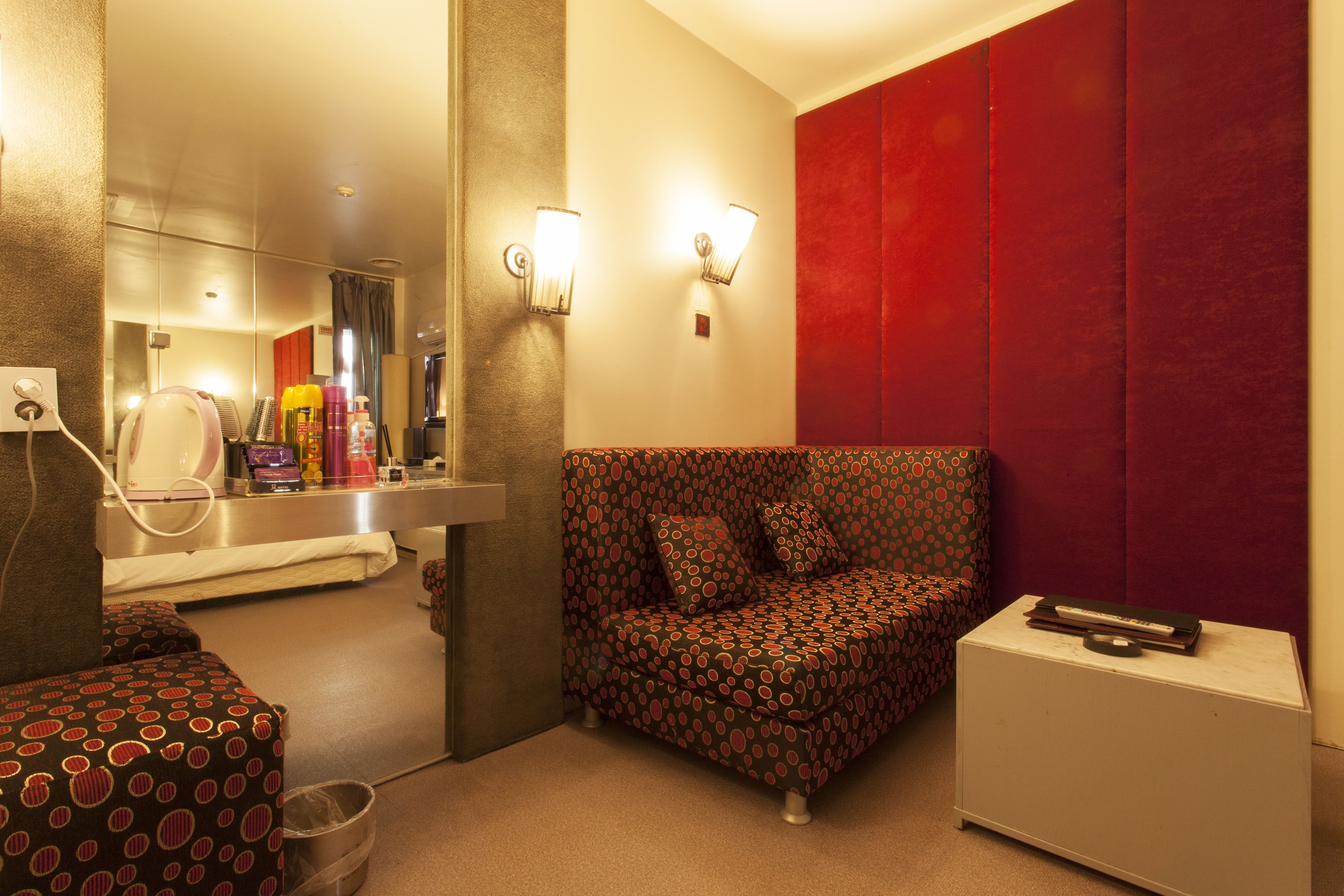 Mari Hotel
