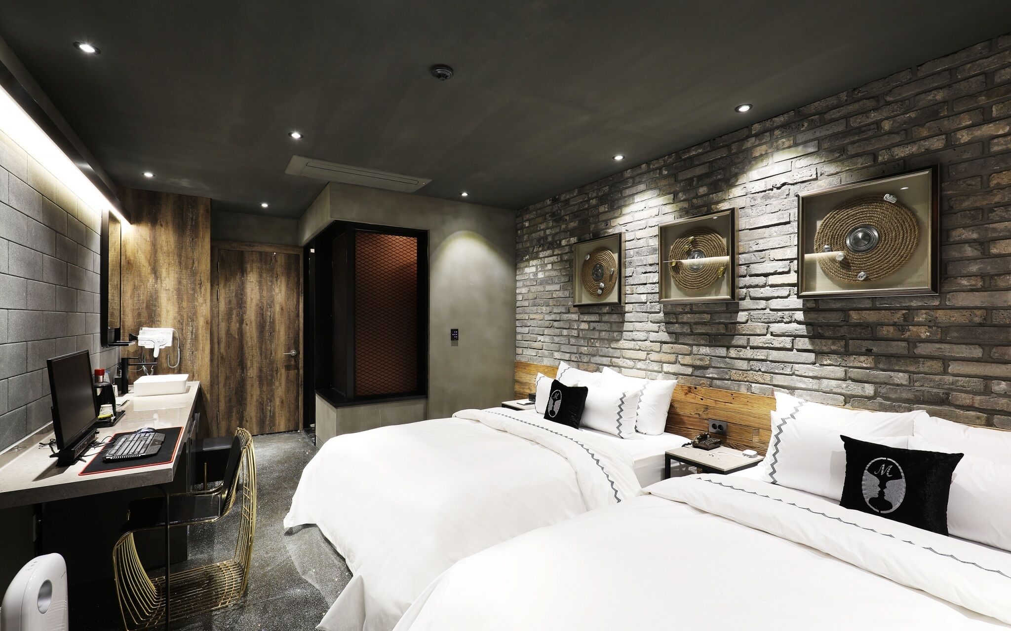 Mari Hotel