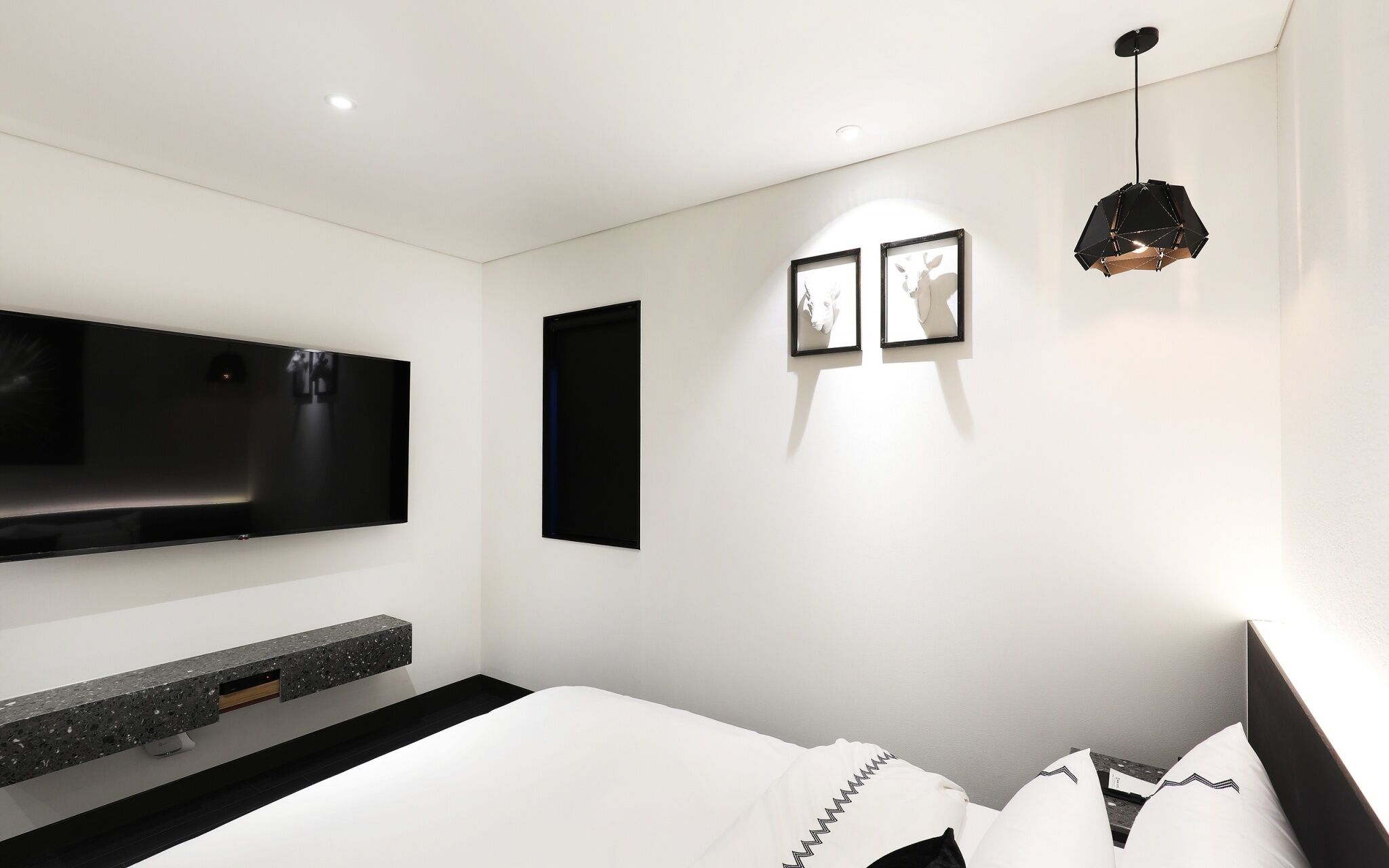 Mari Hotel