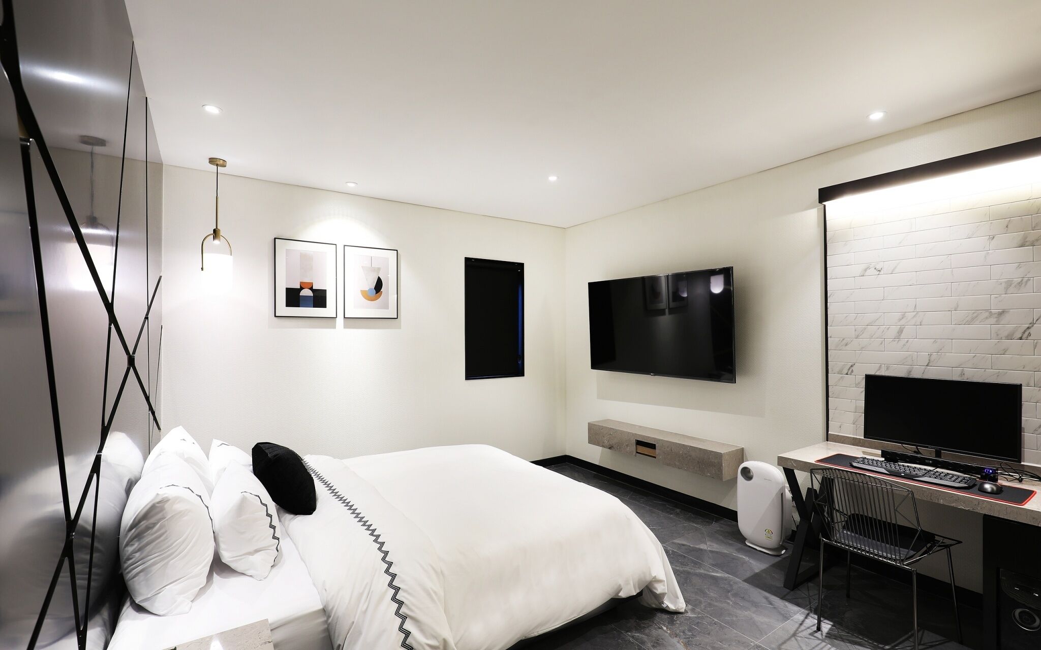 Mari Hotel