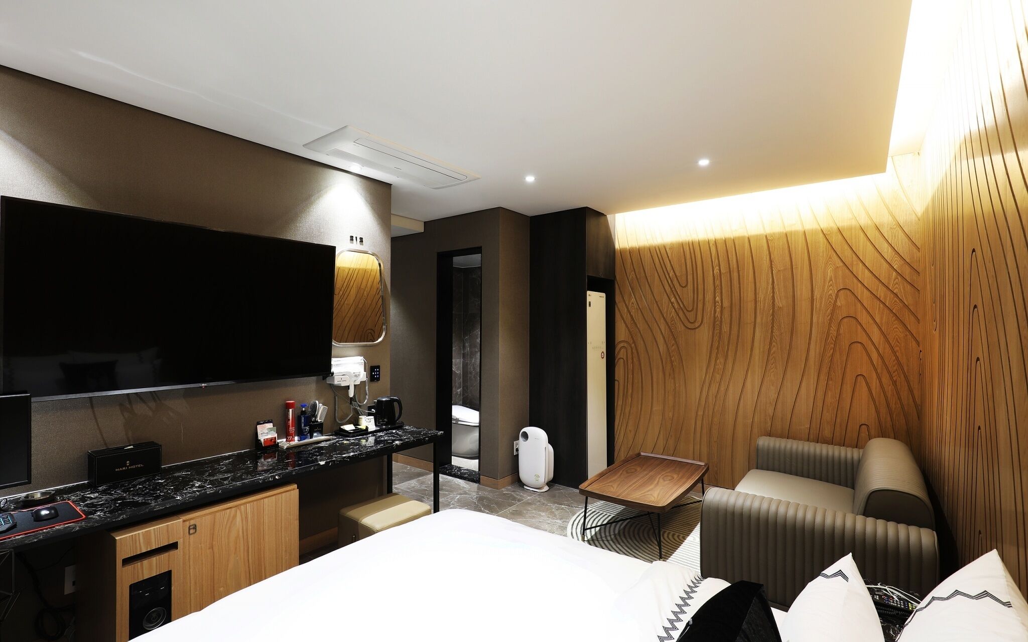 Mari Hotel